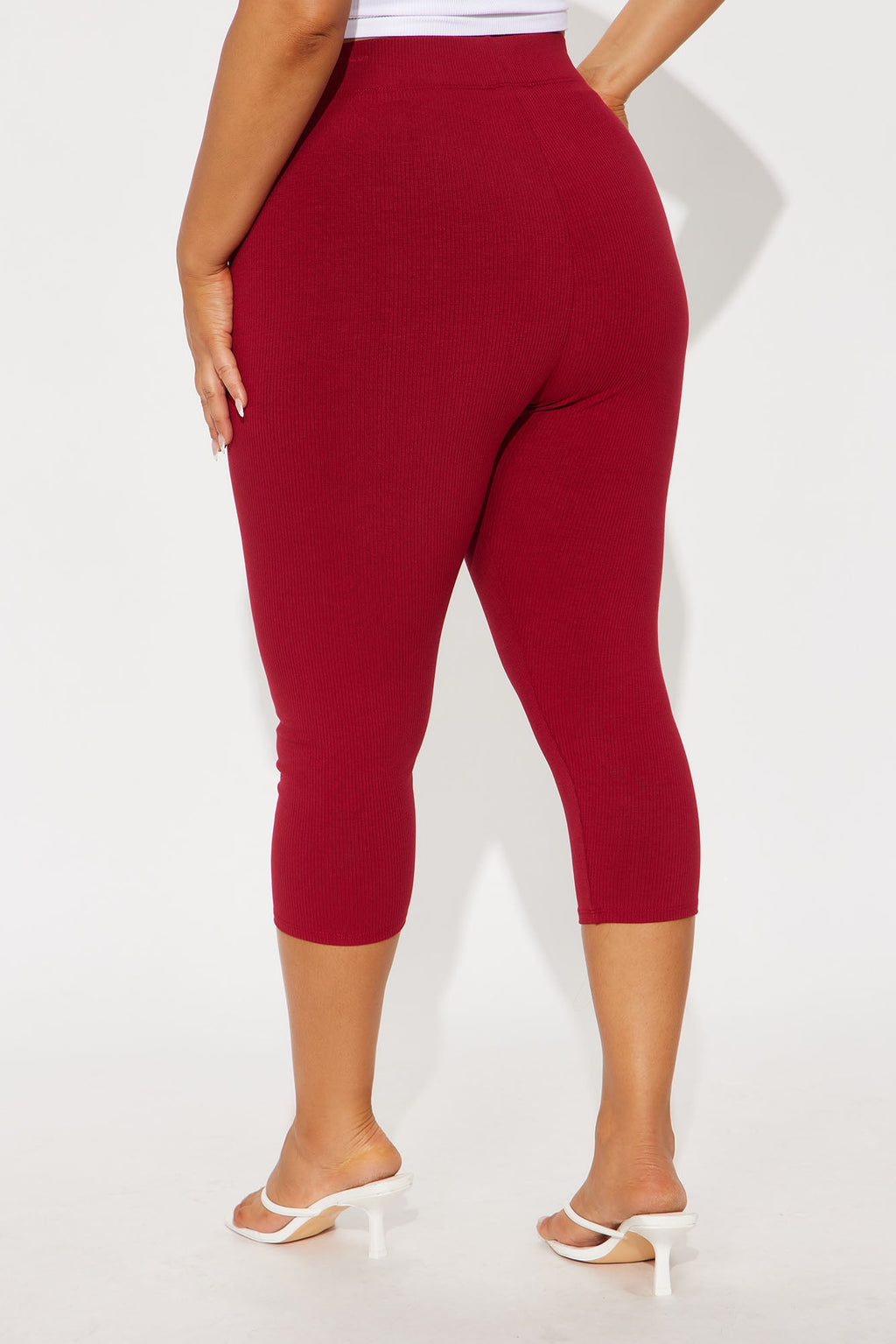 Tory Rib Heavy Contoured High Waisted Capri Legging - Red