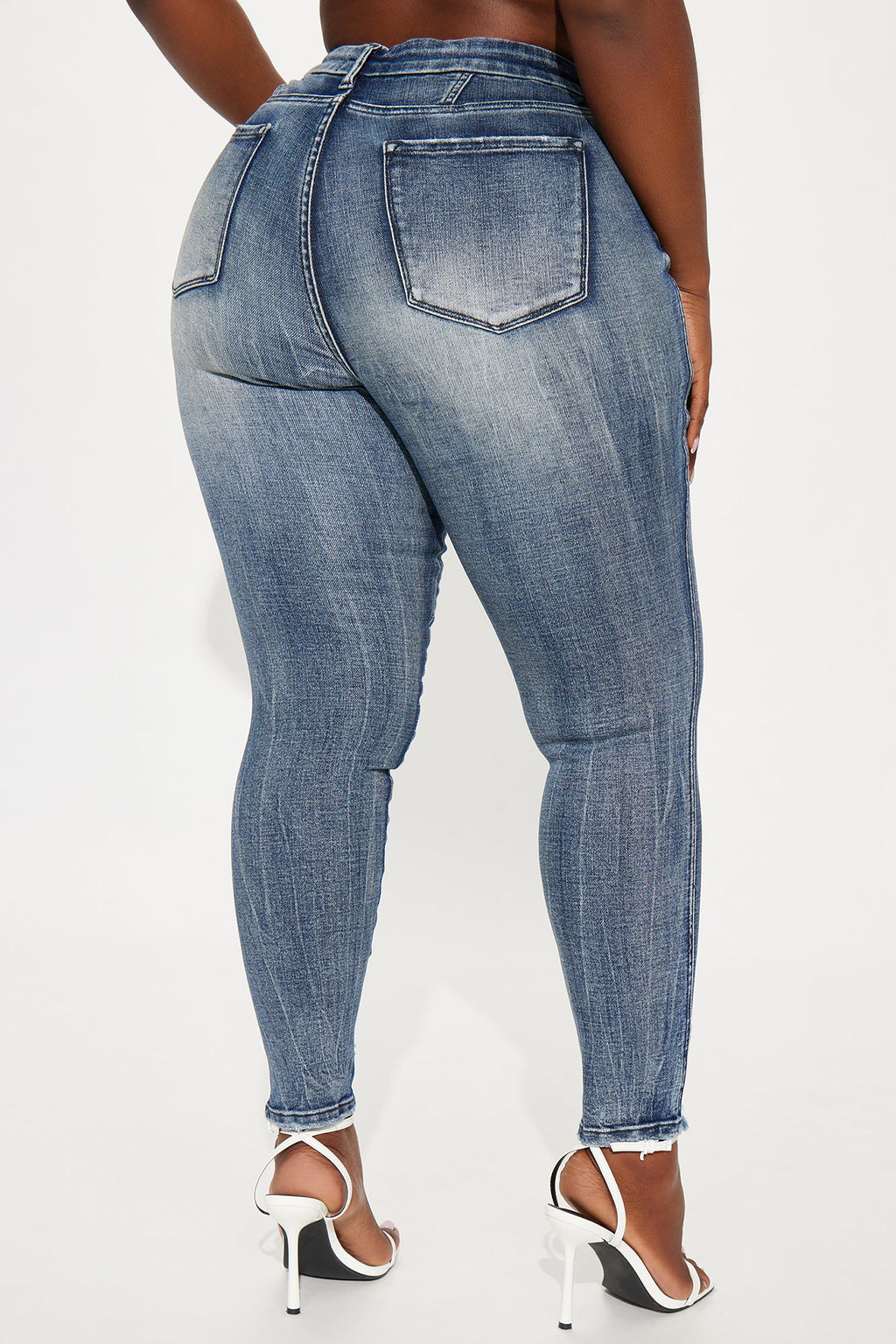 Long Story Short Sculpting Stretch Skinny Jeans - Medium Wash