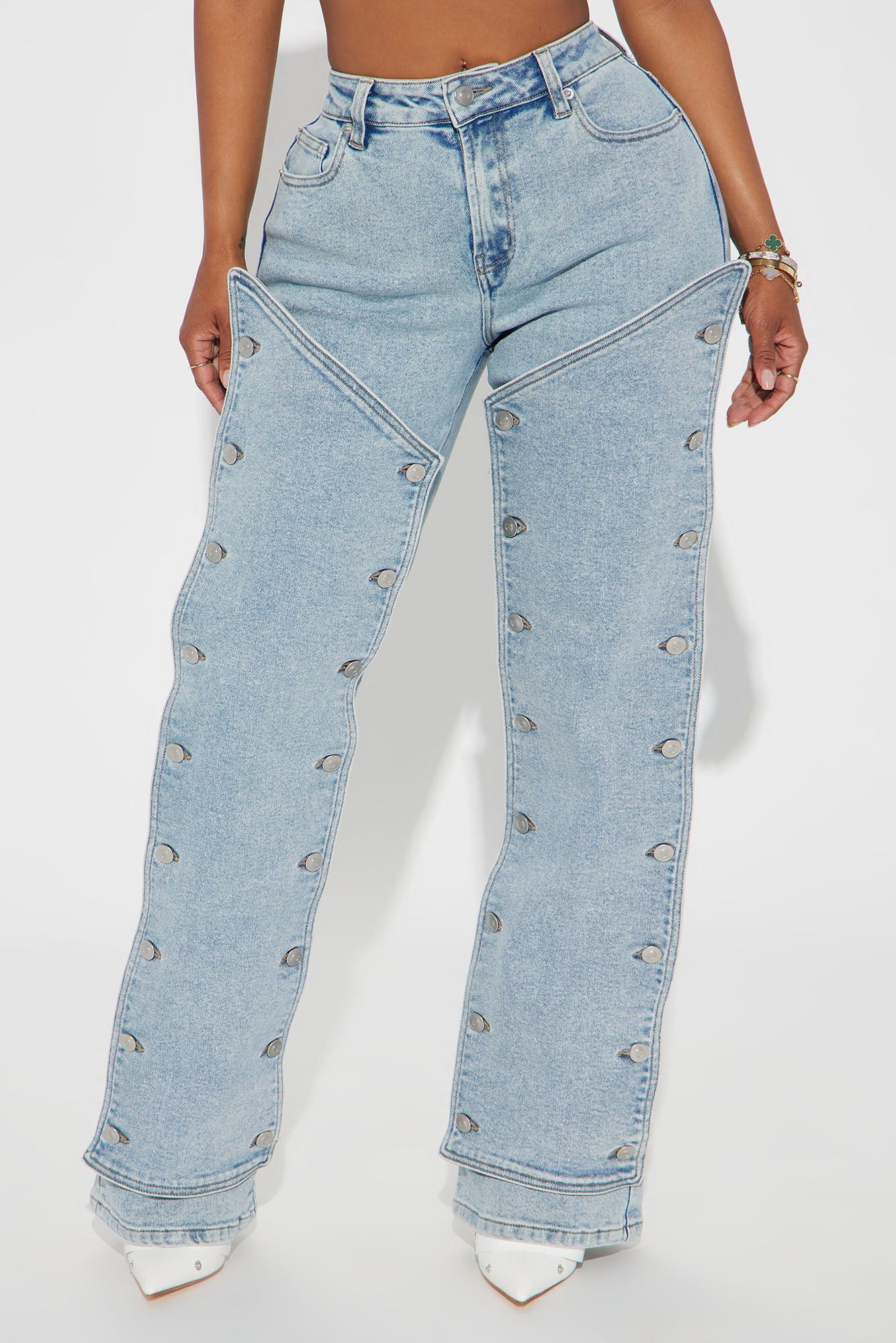 Sticking With It Stretch Straight Leg Jeans - Light Wash