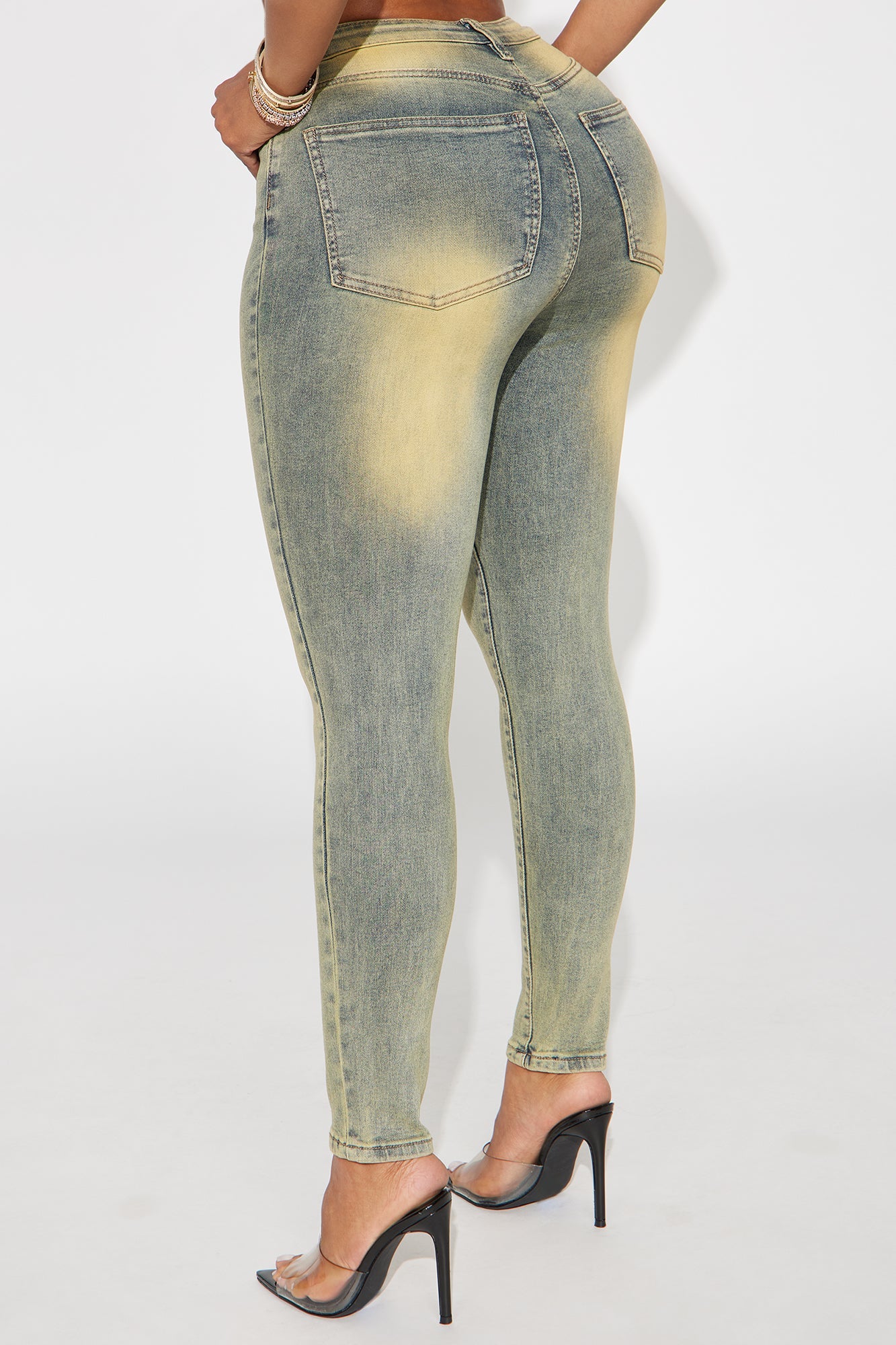 Great Shape High Rise Skinny Jeans - Vintage Wash