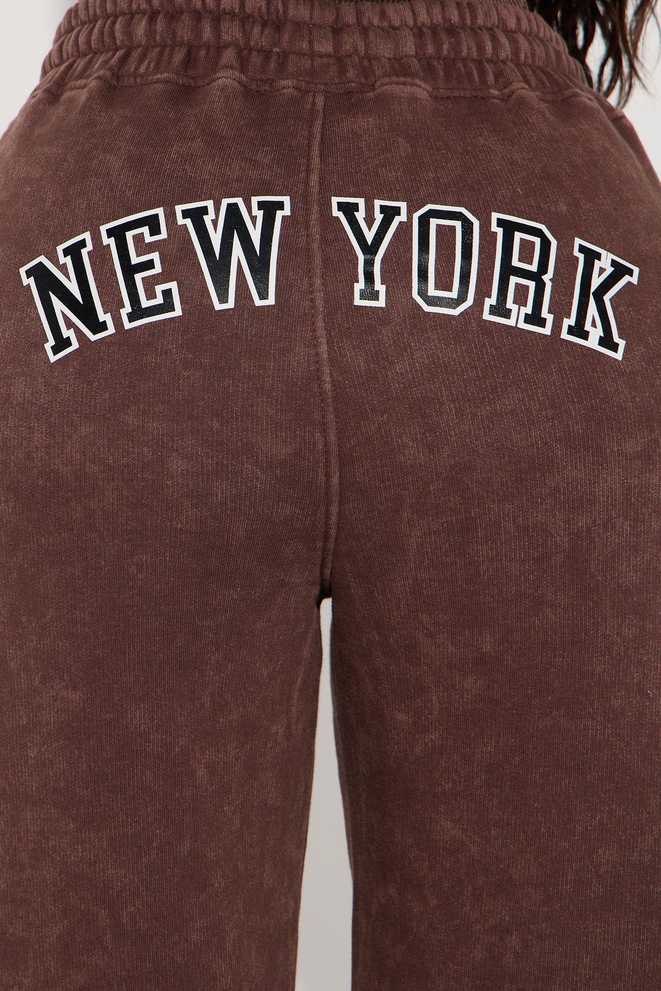 New York Washed Sweatpant - Brown