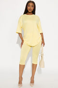 Weekend Vibes Capri Set - Yellow
