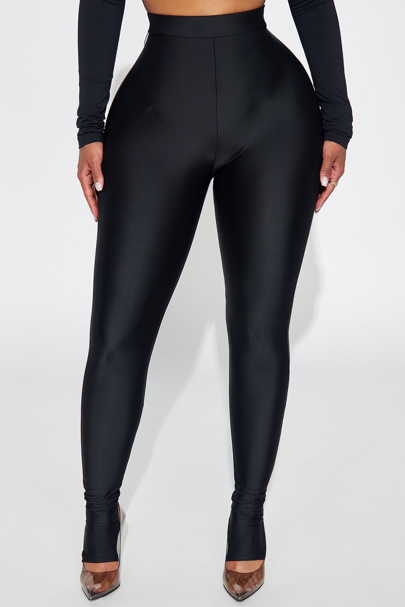 Sleek Statement High Rise Footed Legging - Black