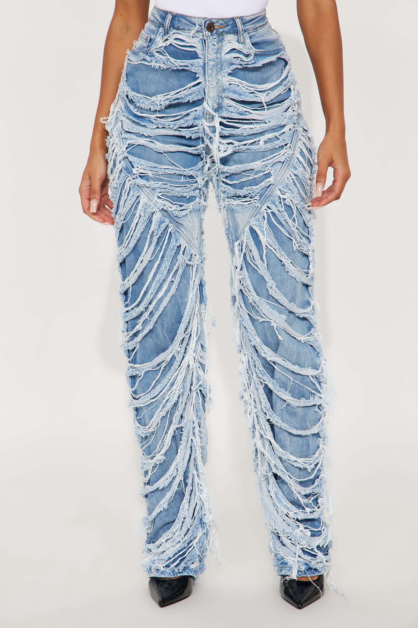Cut It Out Straight Leg Jeans - Light Wash