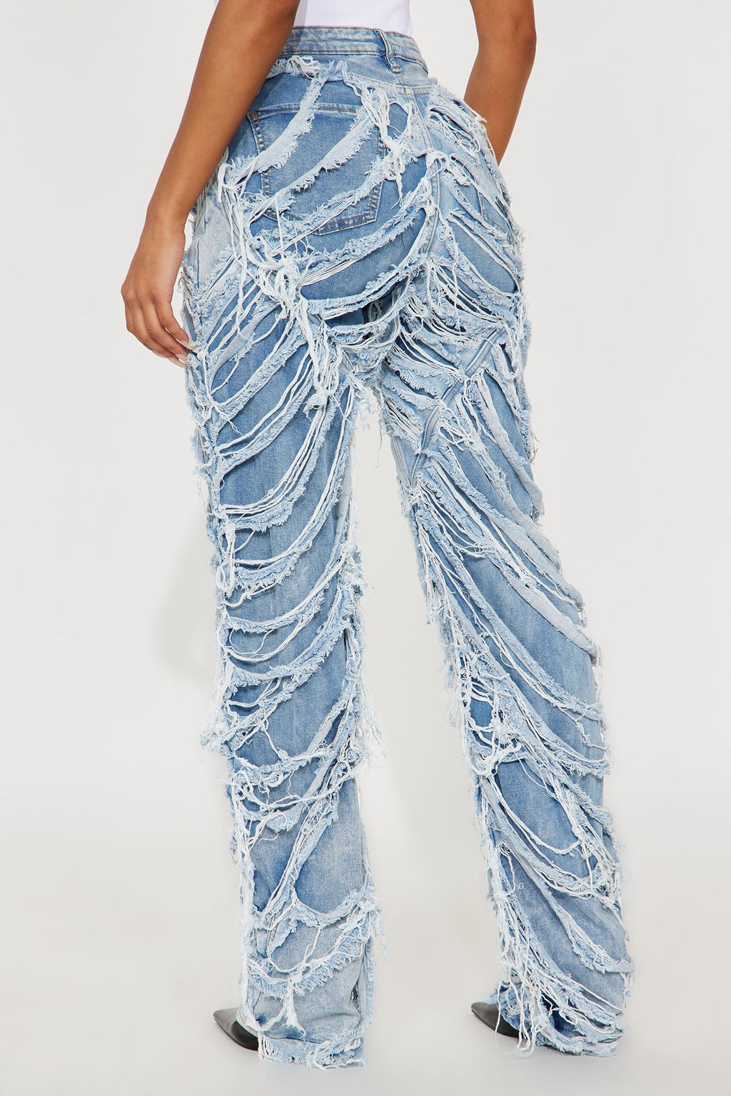 Cut It Out Straight Leg Jeans - Light Wash