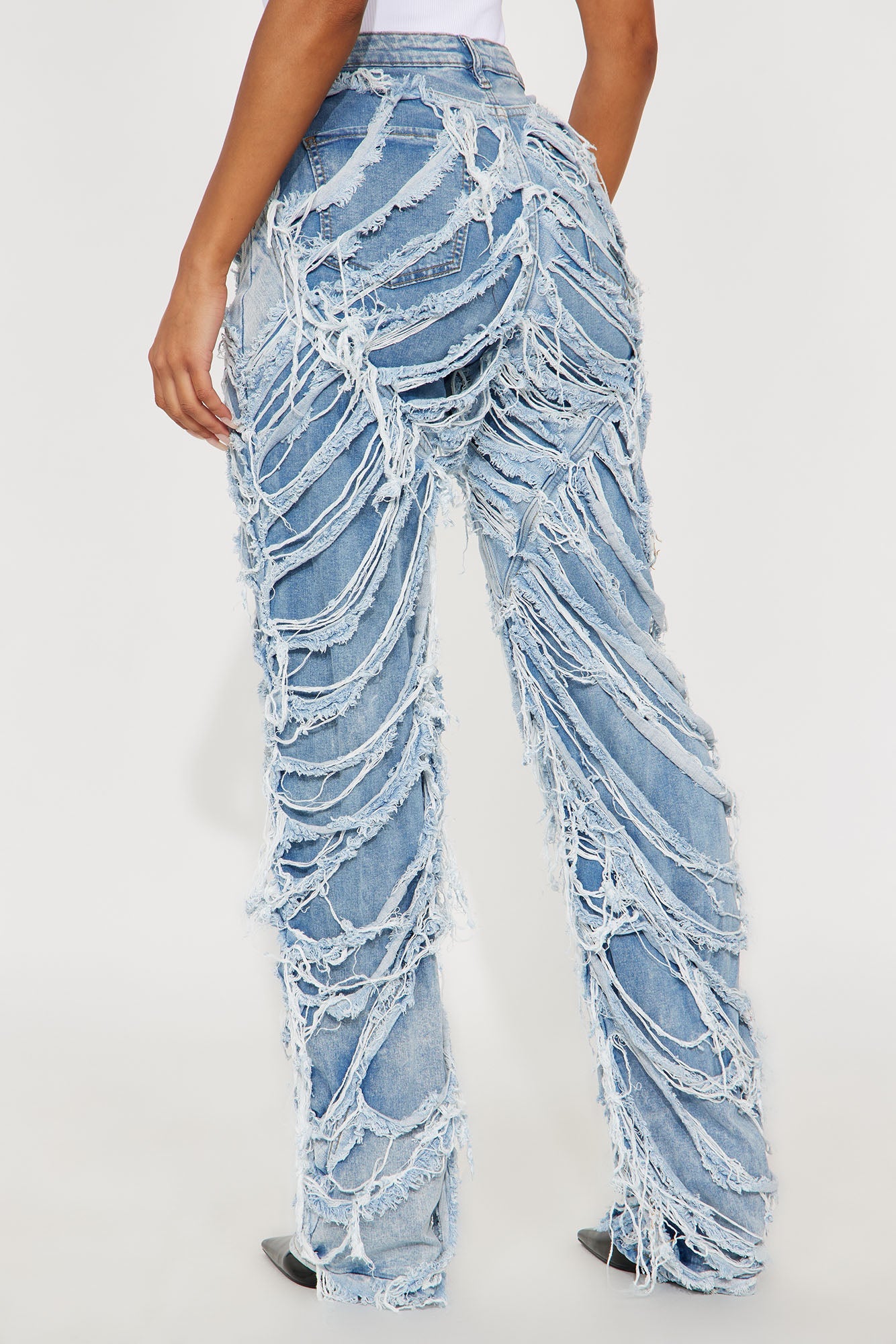 Cut It Out Straight Leg Jeans - Light Wash