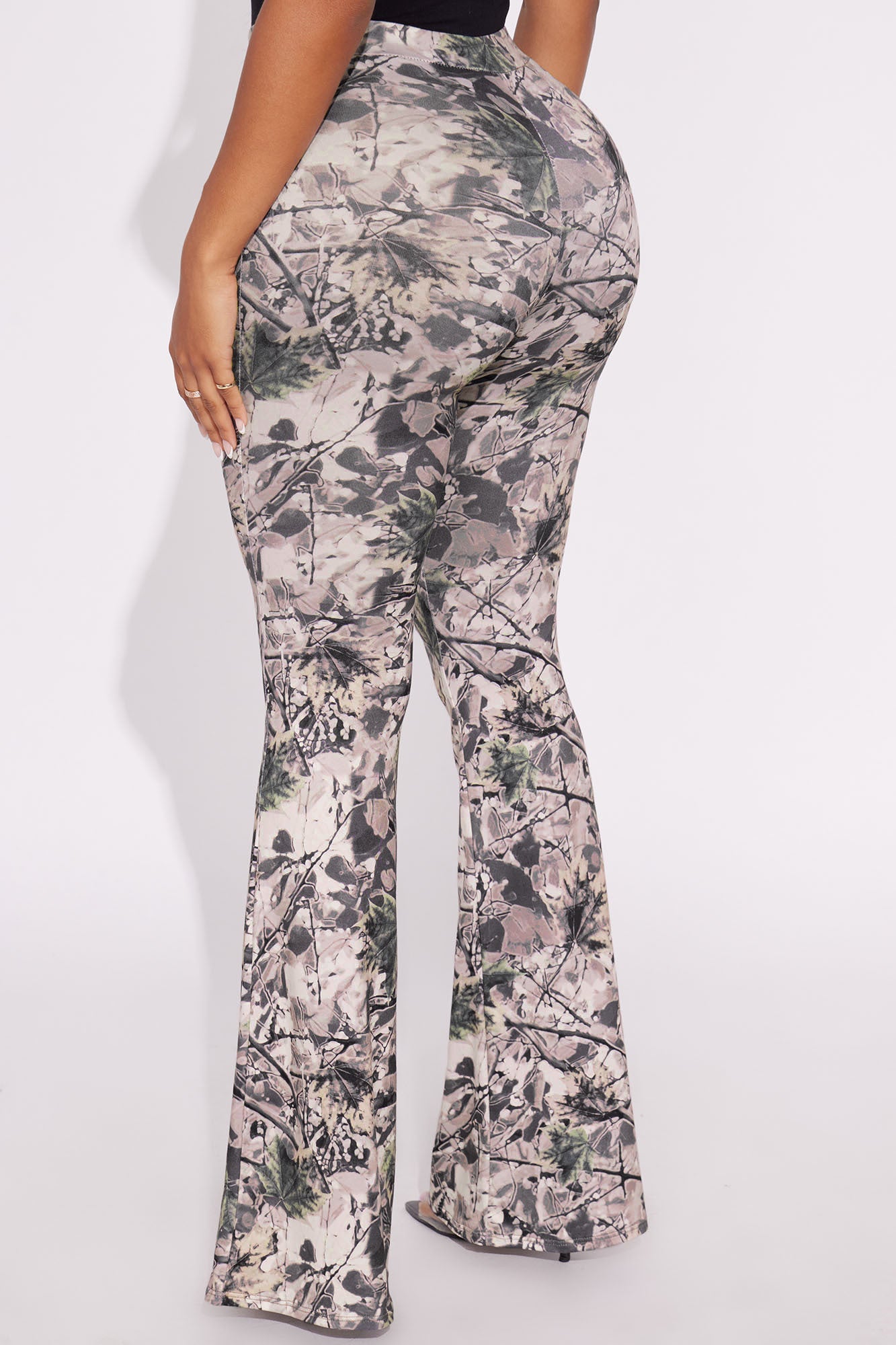 Take A Hike Camo Flare Pant 34 - Camouflage