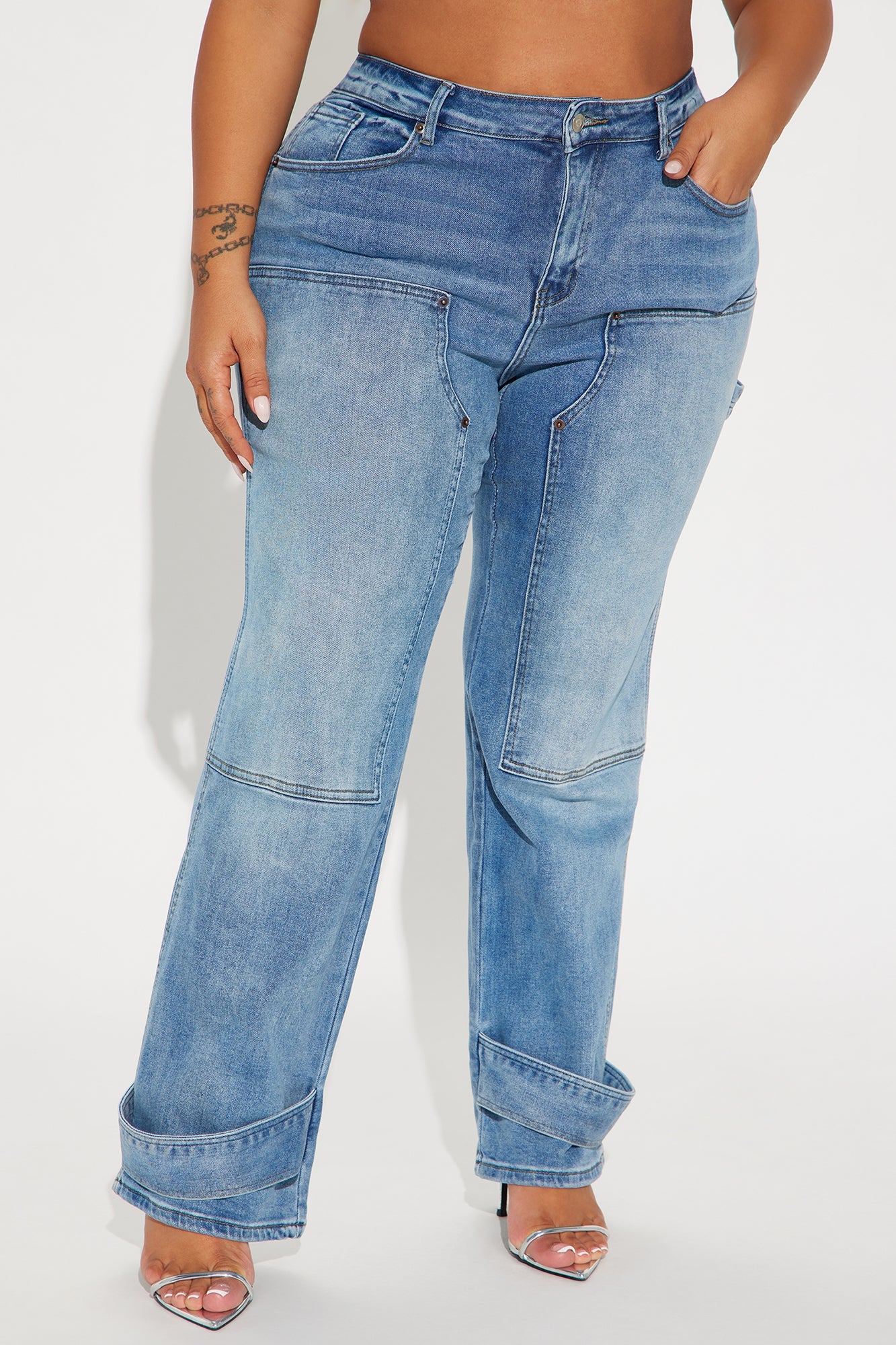 Catch Feelings Utility Stretch Straight Leg Jeans - Medium Wash