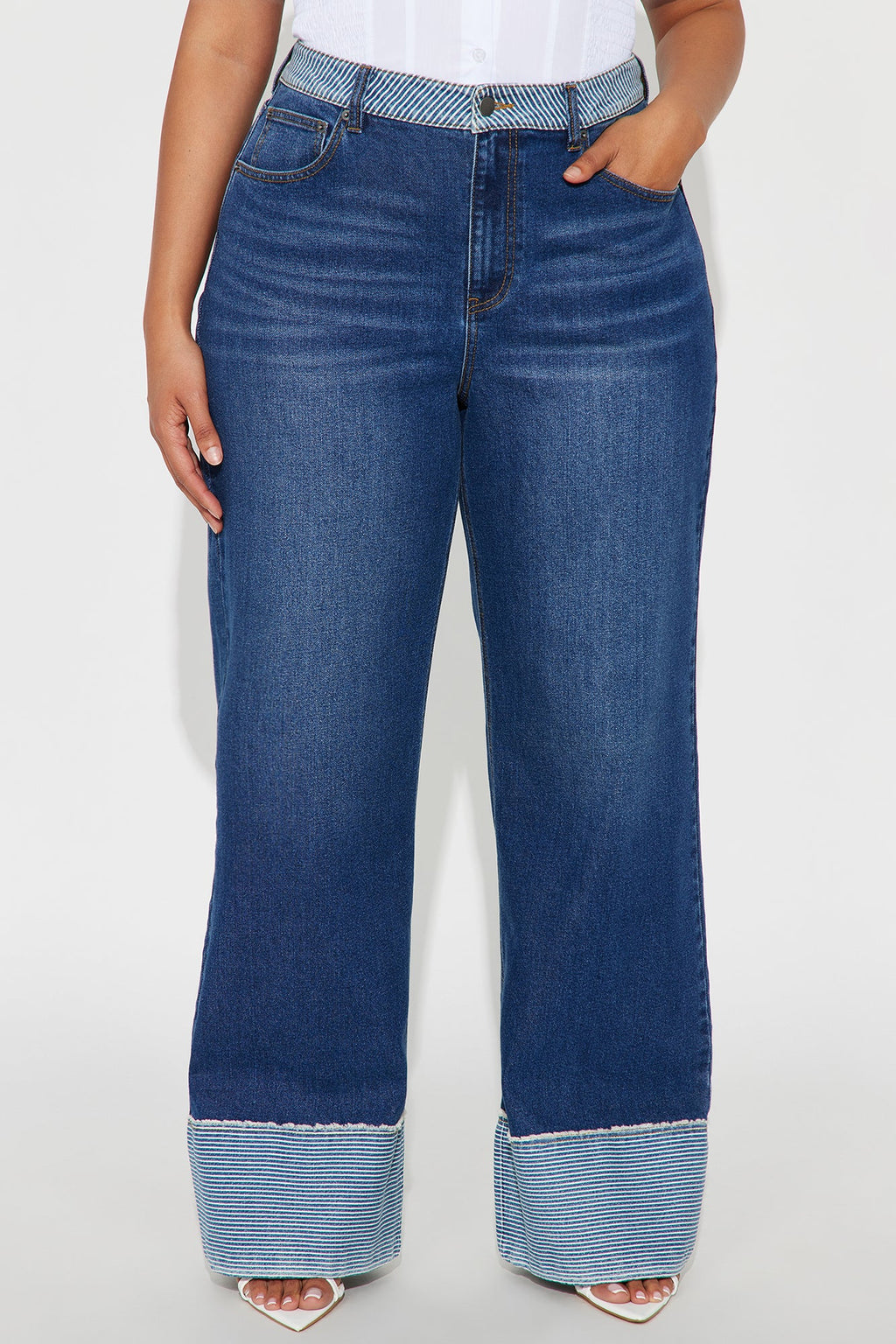 Social Hour Cuffed Wide Leg Jeans - Dark Wash