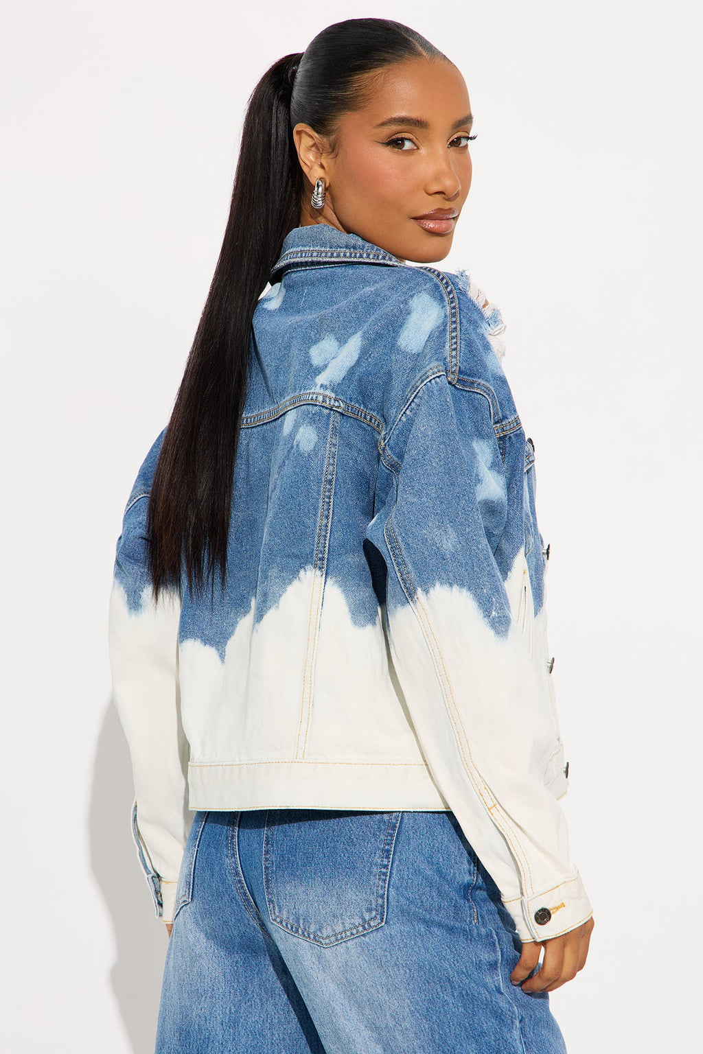 Easy Going Denim Trucker Jacket - Medium Wash