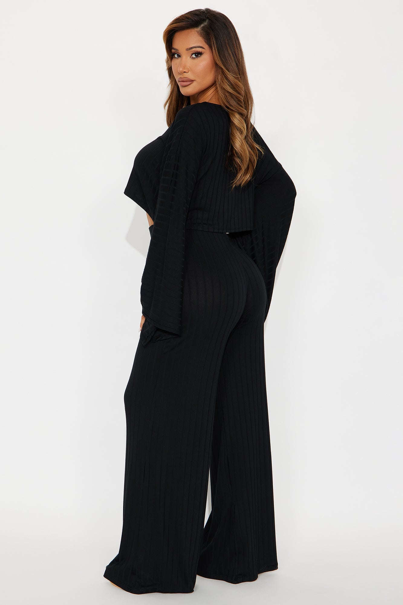 Come Find Me Ribbed Cropped Top Pant Set - Black