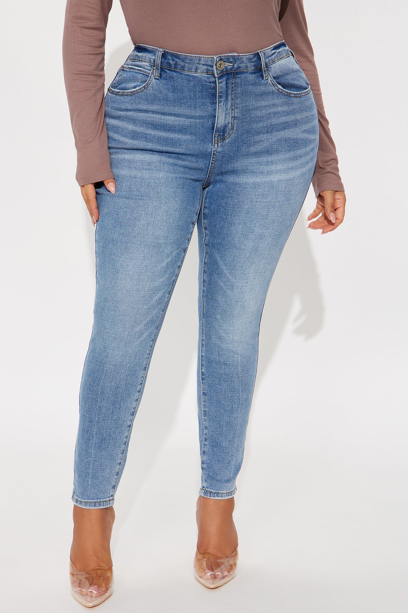 Taking Form Low Rise Skinny Jeans - Medium Wash