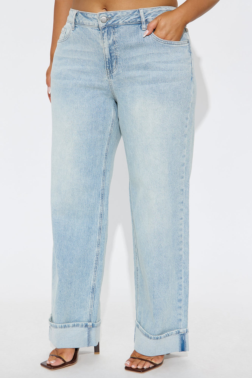 Briana Low Rise Cuffed Wide Leg Jeans - Vintage Wash
