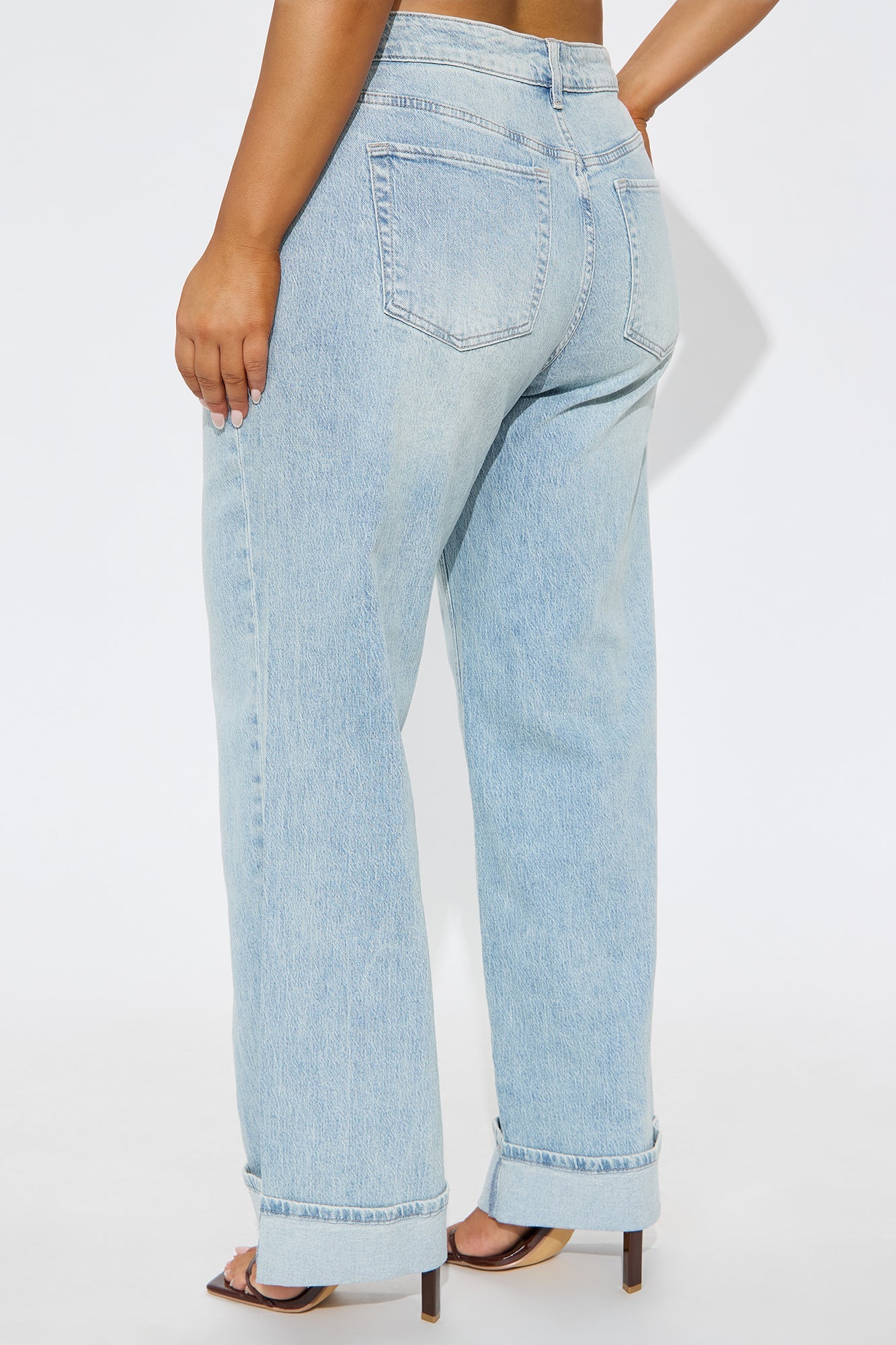 Briana Low Rise Cuffed Wide Leg Jeans - Vintage Wash