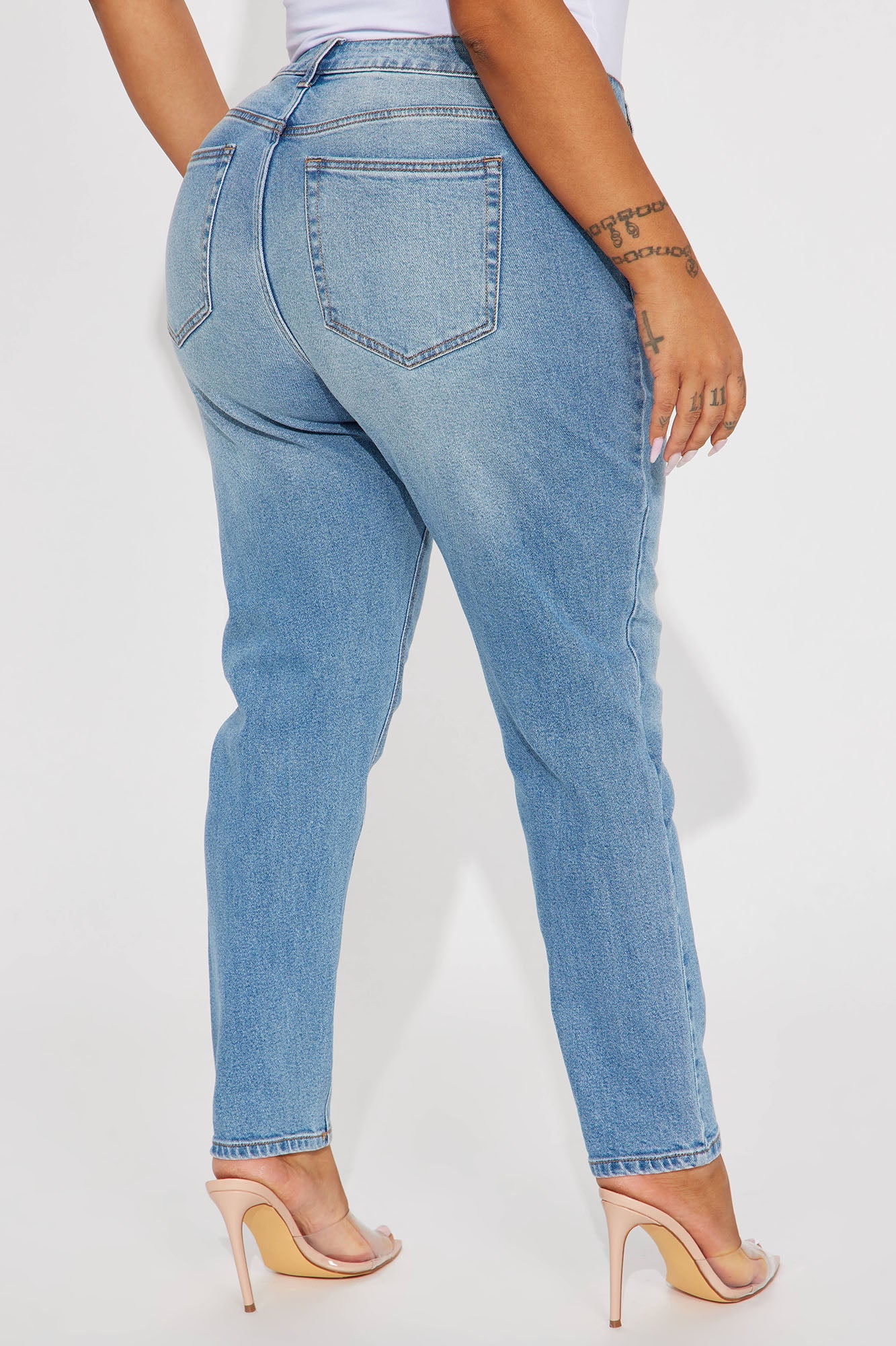 Summer Sky High Waist Slim Straight Leg Jeans - Medium Wash