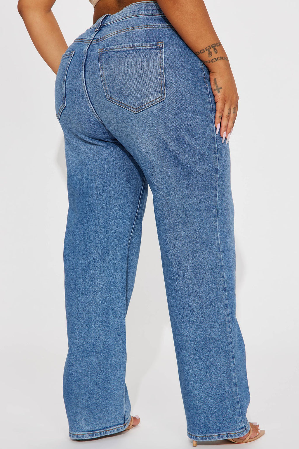 Long Lost 90's High Rise Straight Leg Jeans - Medium Wash