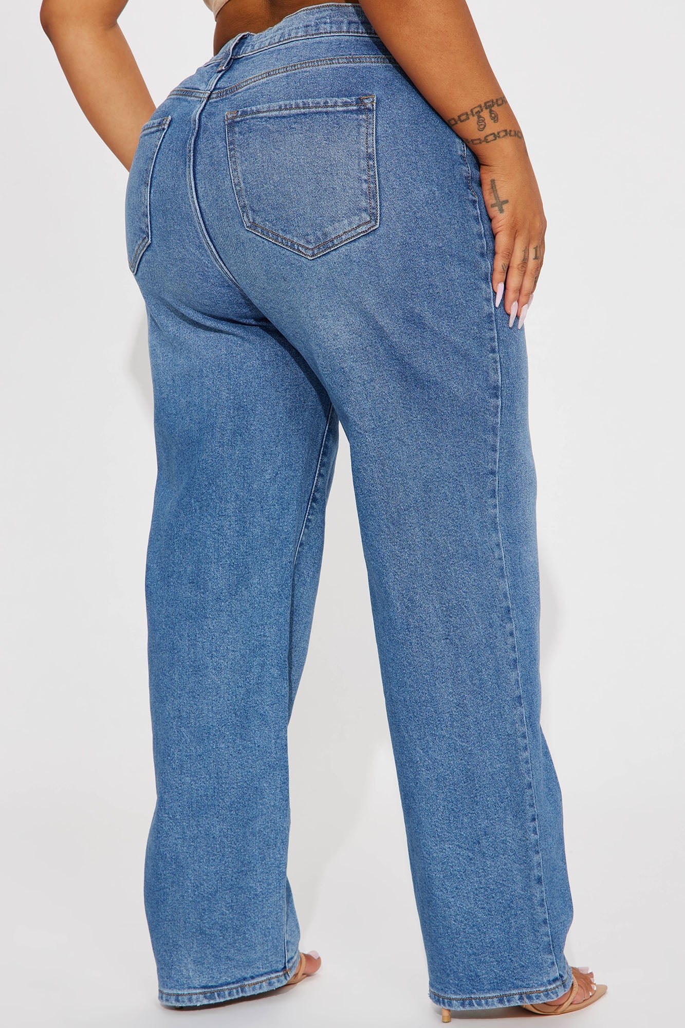 Long Lost 90's High Rise Straight Leg Jeans - Medium Wash