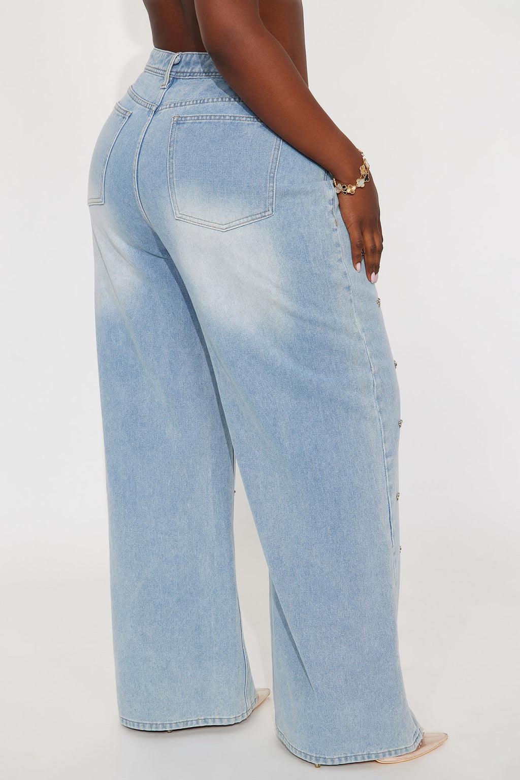 Emery Embellished Bow Straight Leg Jeans - Light Wash