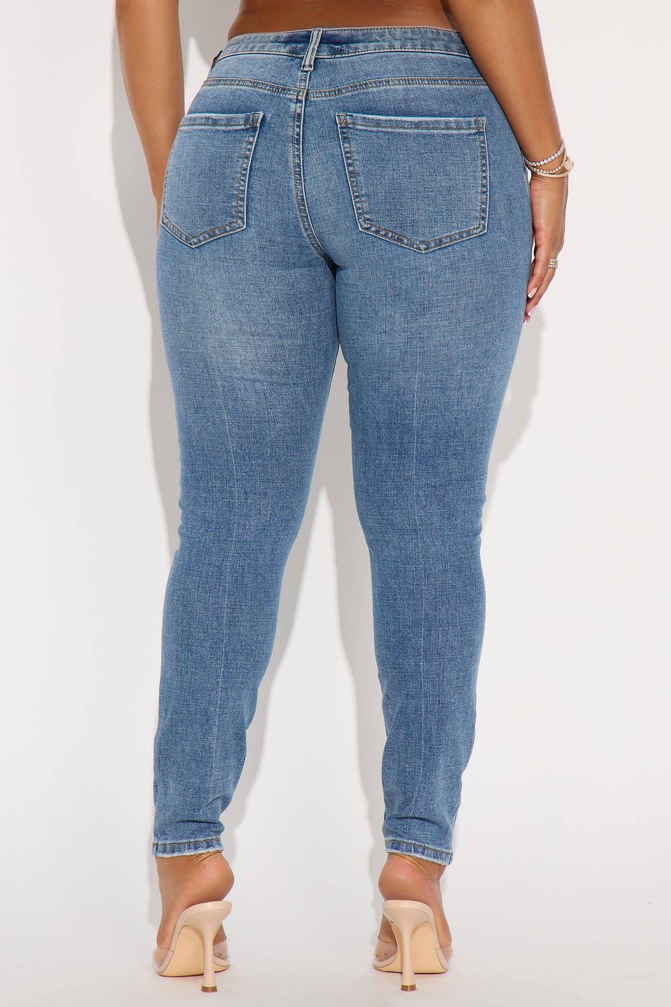 Taking Form Low Rise Skinny Jeans - Medium Wash