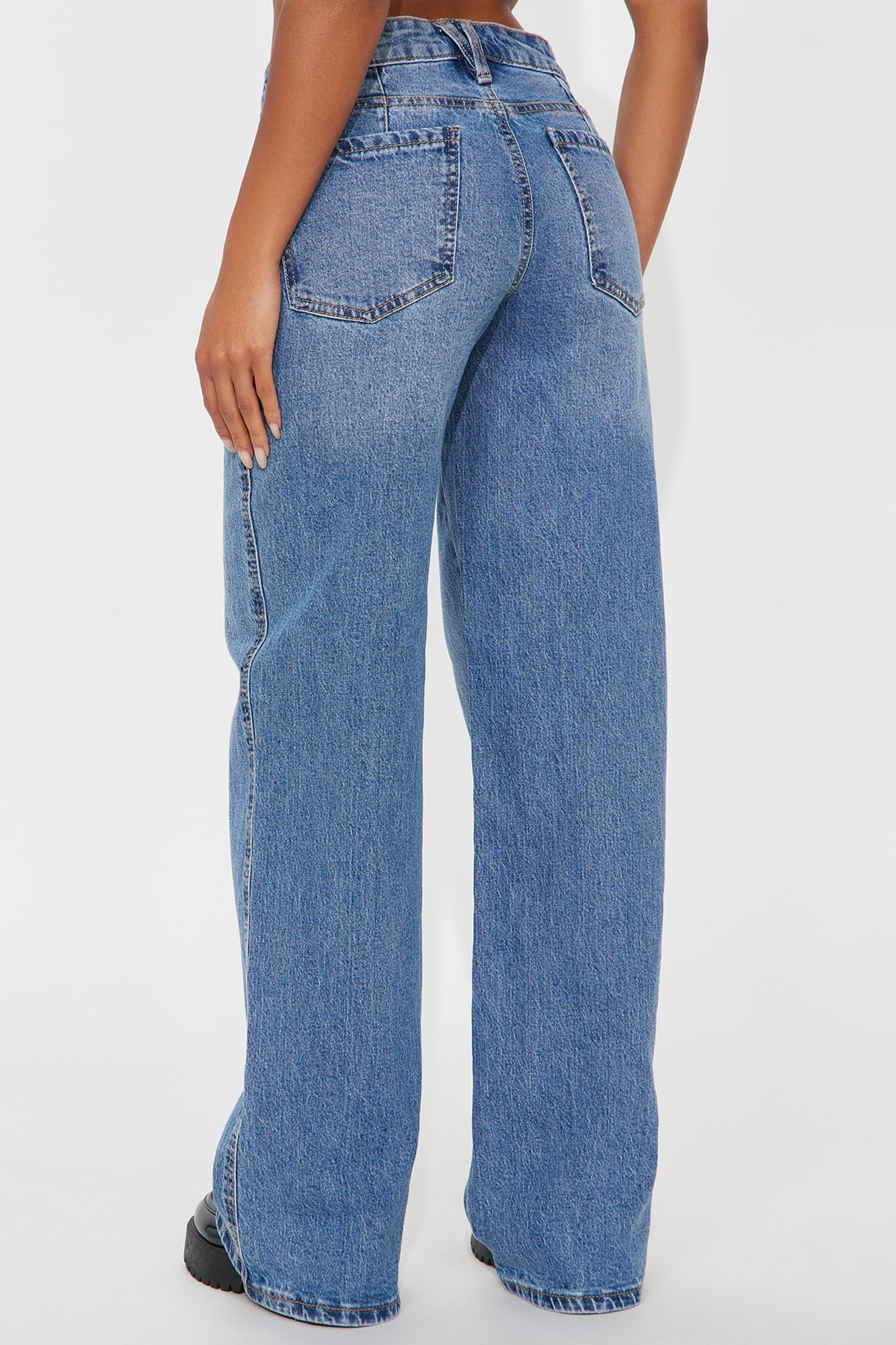 Everyday Slouchy Wide Leg Jeans - Medium Wash