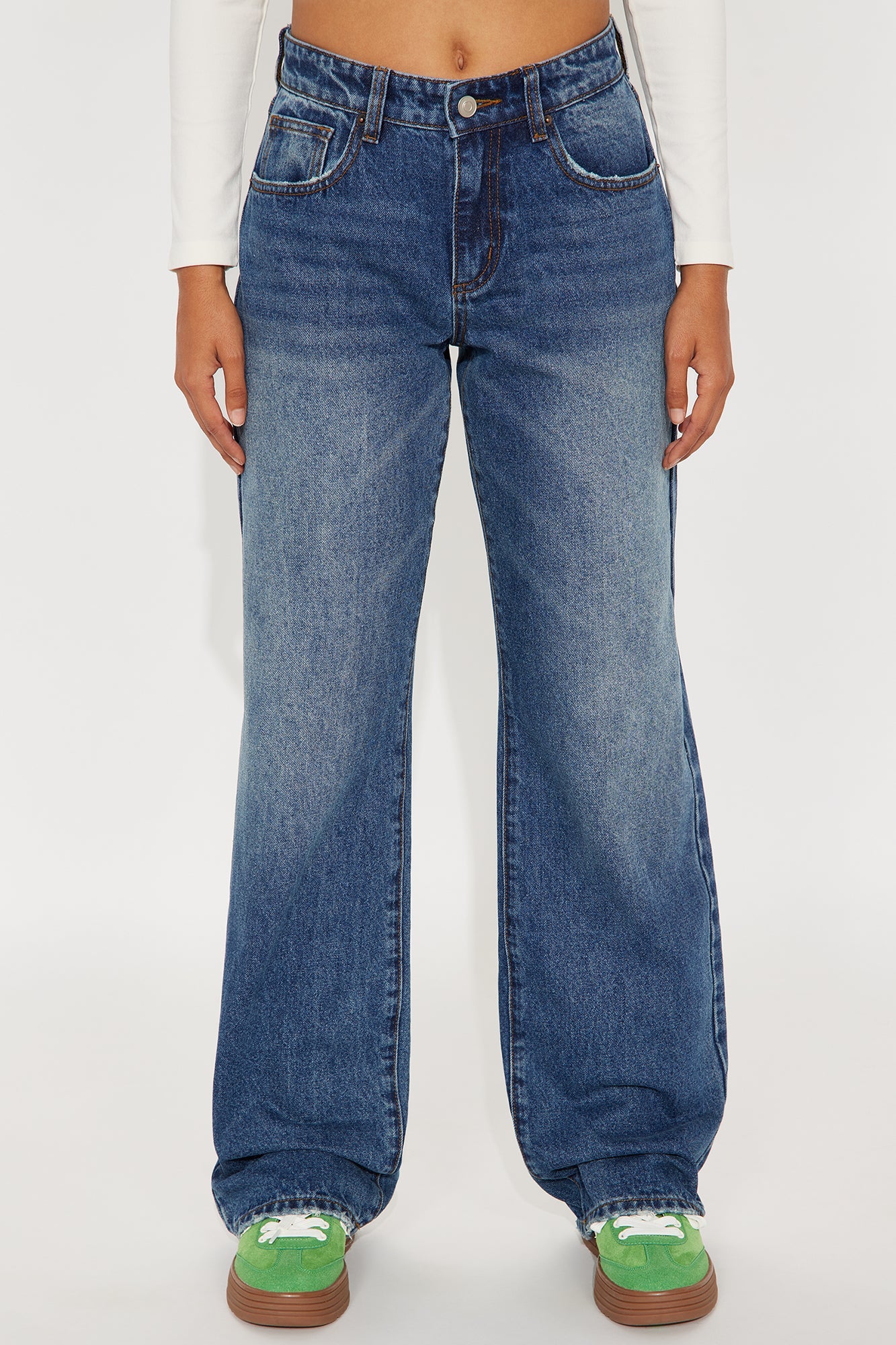 Minimal Muse Straight Leg Jeans - Dark Wash
