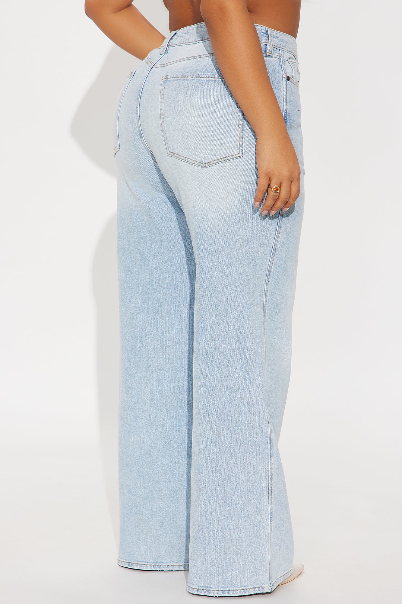 Eastside Low Rise Crossover Wide Leg Jean - Light Wash
