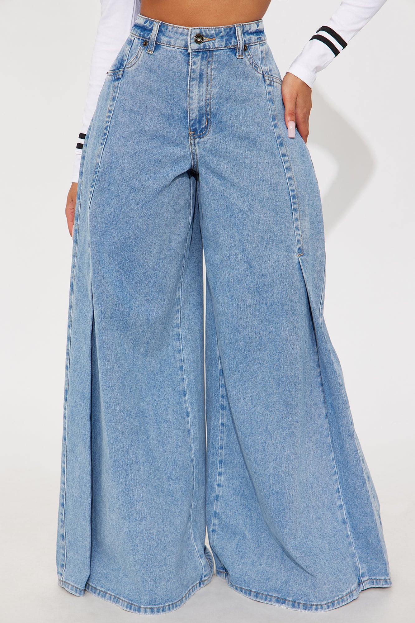 Eastside Wide Leg Denim Jeans - Light Wash