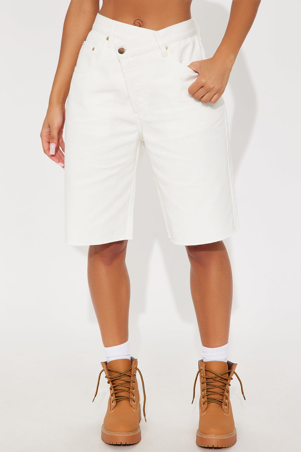 The Crossover Baggy Denim Jorts - White