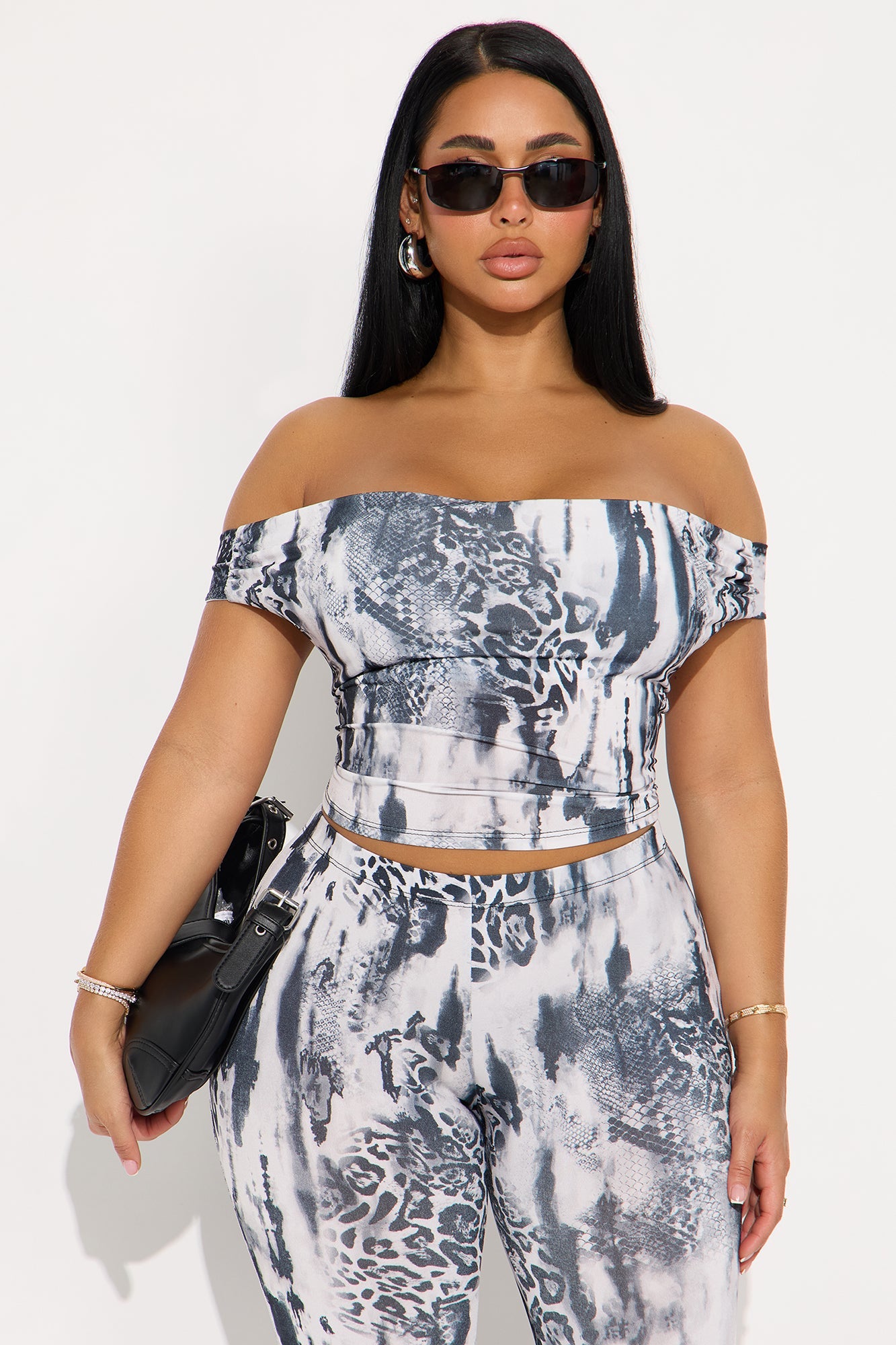 Paola Off Shoulder Capri Set - Grey/combo