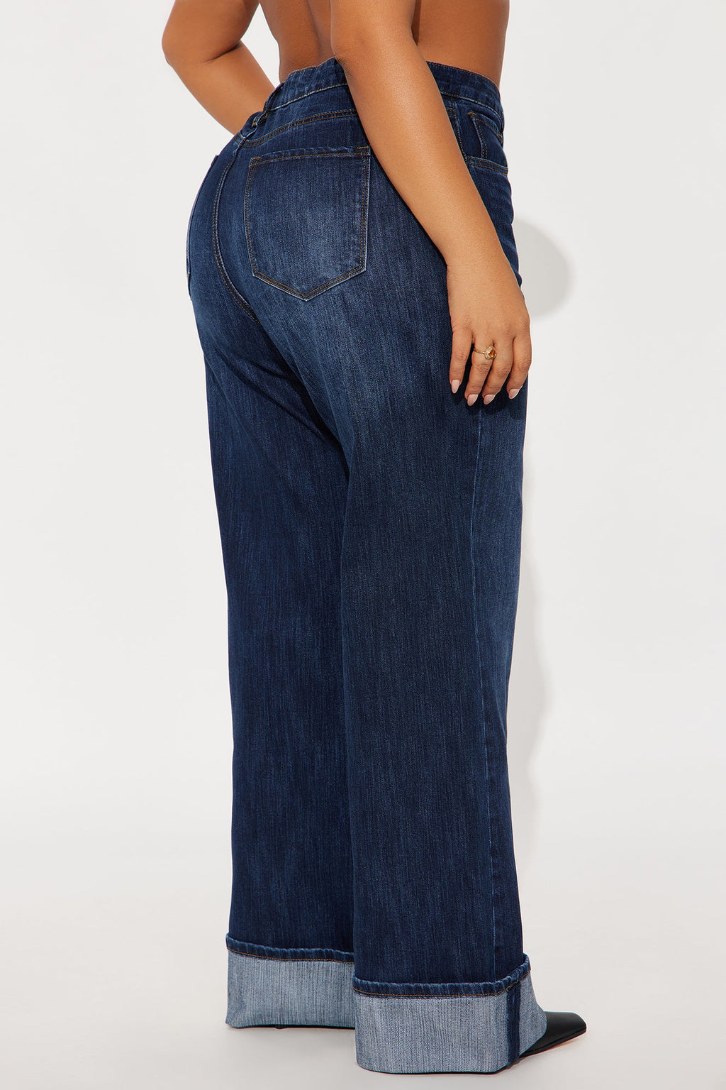 On My Radar Cuffed Straight Leg Jeans - Dark Wash