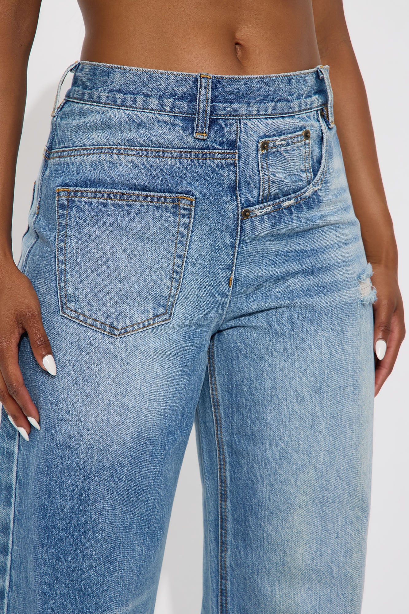 Look Sideways Wide Leg Jeans - Medium Wash