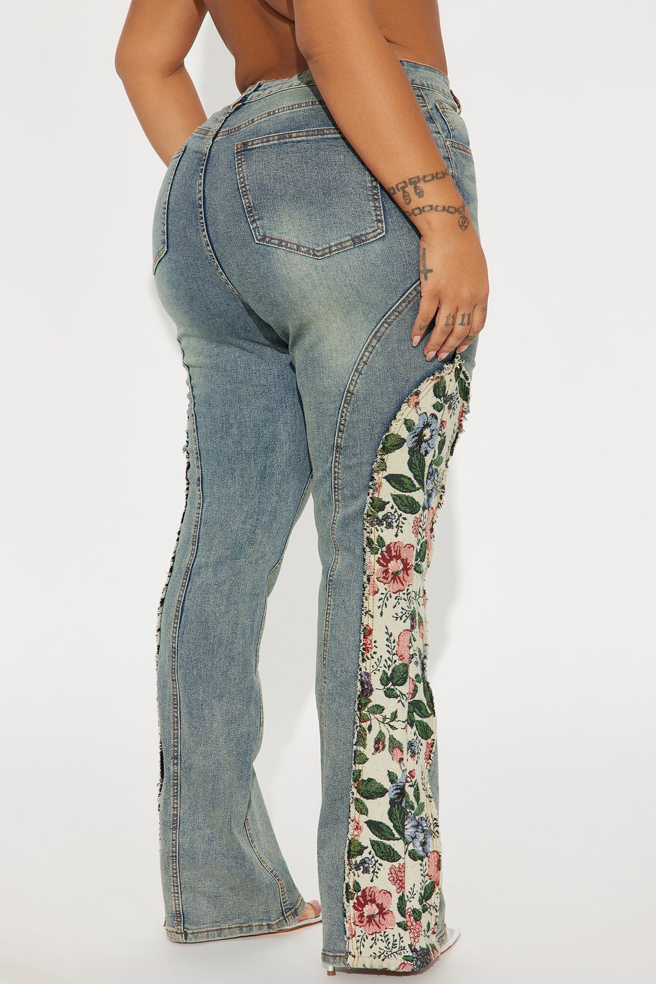 Amari Floral Stretch Bootcut Jeans - Vintage Wash