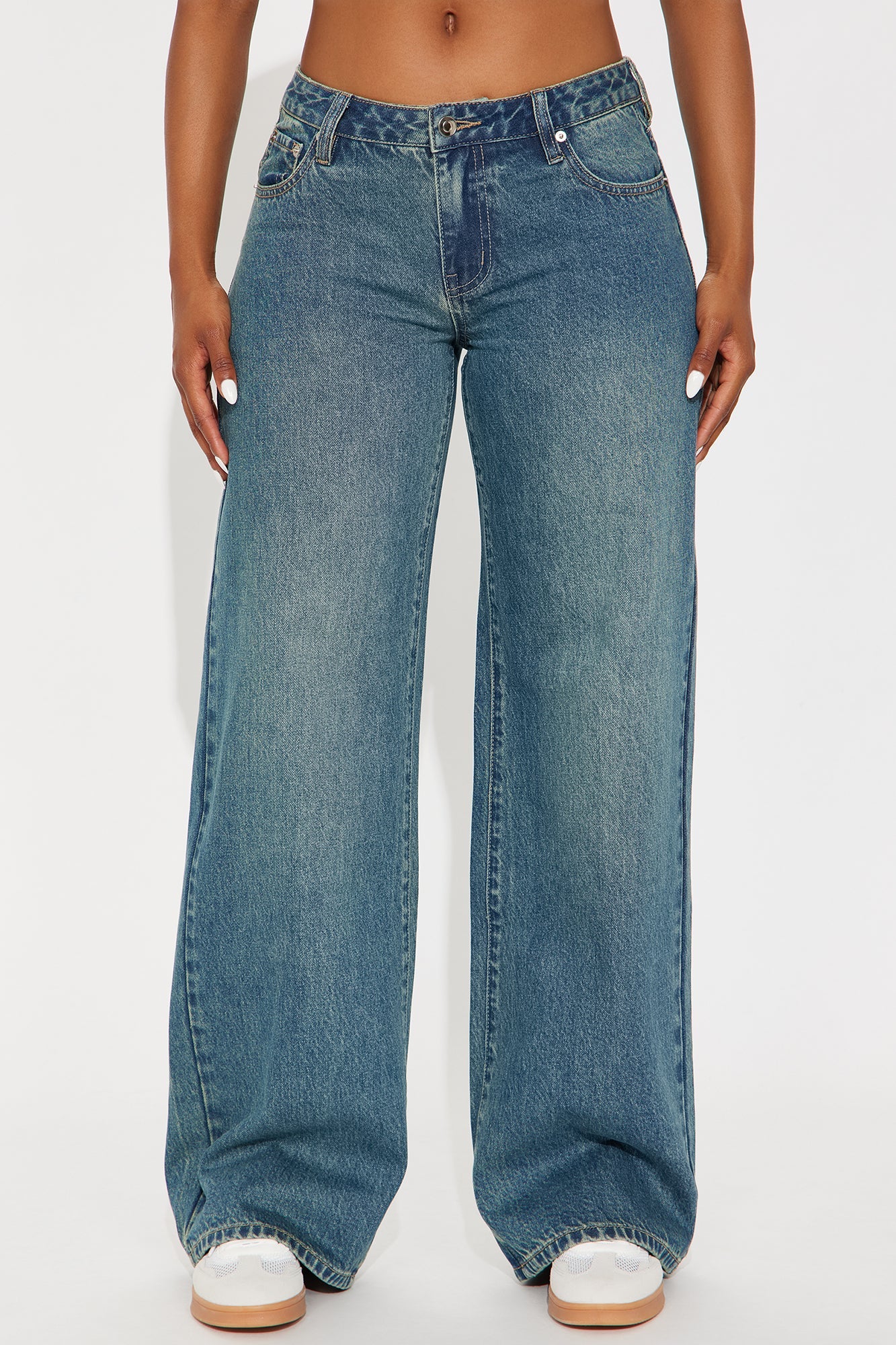 Westside Low Rise Wide Leg Jean - Vintage Wash