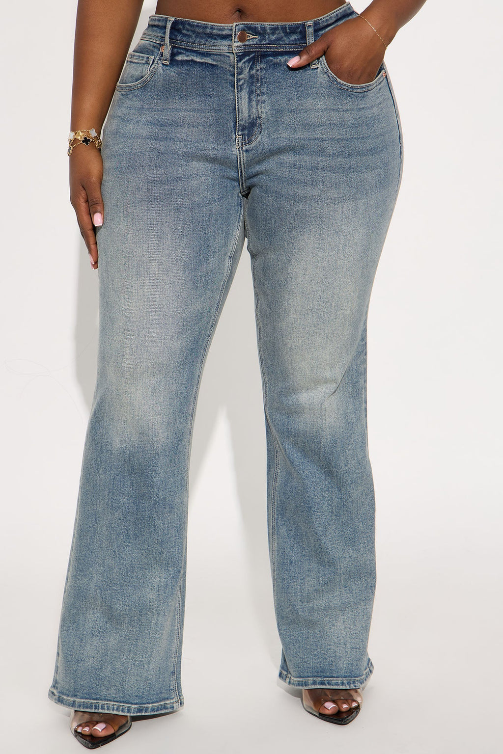 Seville Low Rise Bootcut Jeans - Vintage Wash