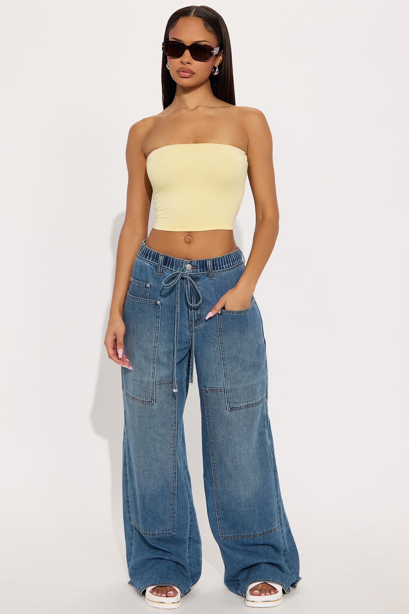 Going Everywhere Wide Leg Jeans - Medium Wash