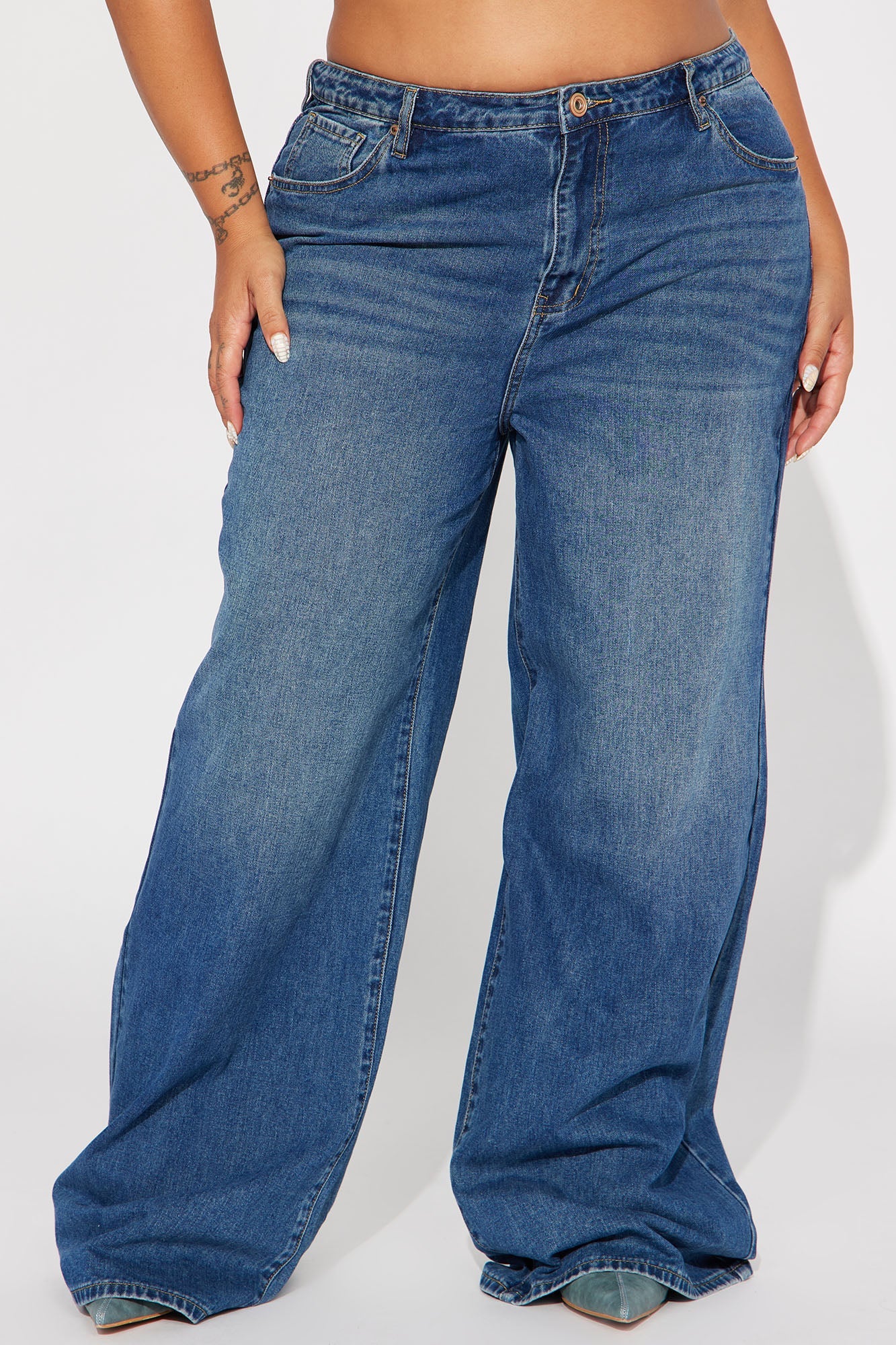Chelsea Drop Waist Baggy Jeans - Medium Wash