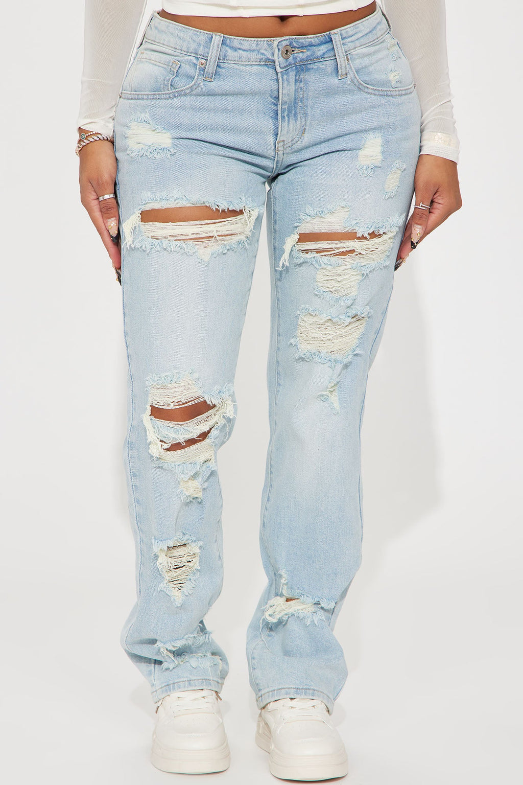 Off The Hook Ripped Straight Leg Jeans - Light Wash