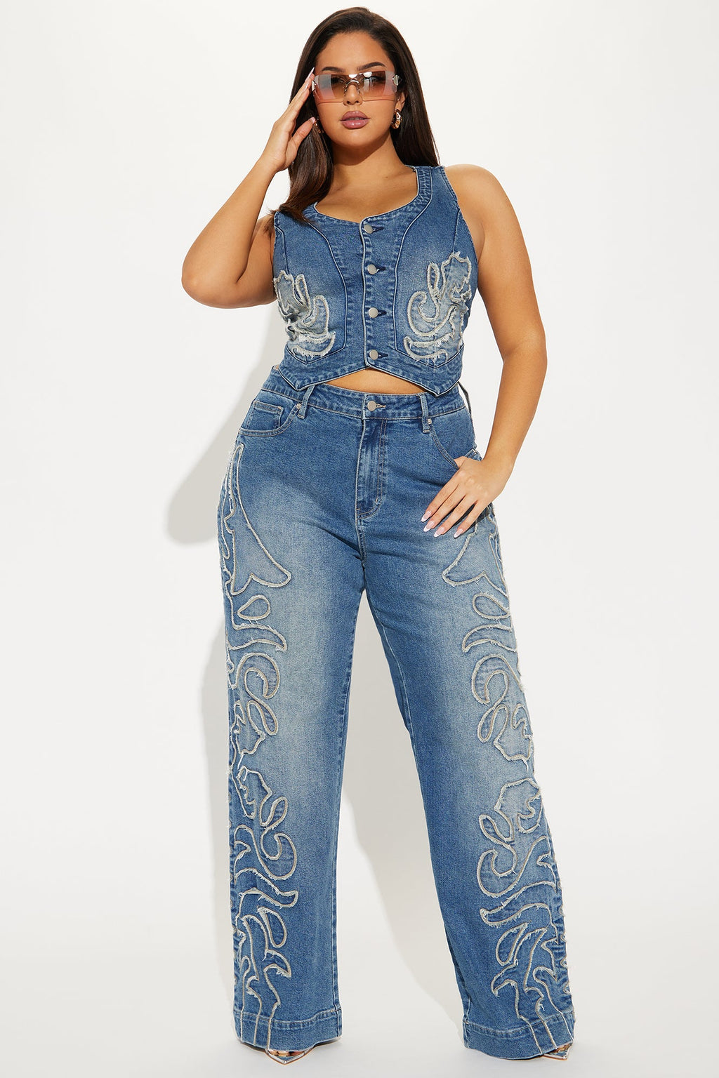 Della Stretch Straight Leg Jeans - Medium Wash