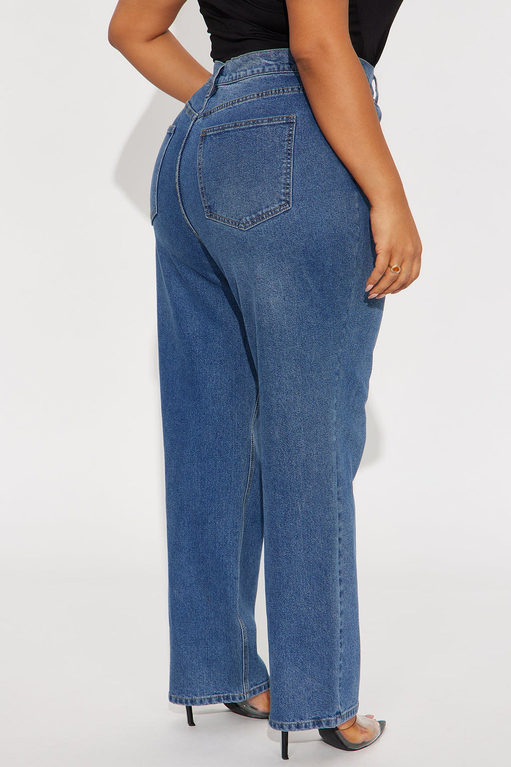 Tall Jennifer 90's Pinch Ankle Straight Leg Jeans - Medium Wash