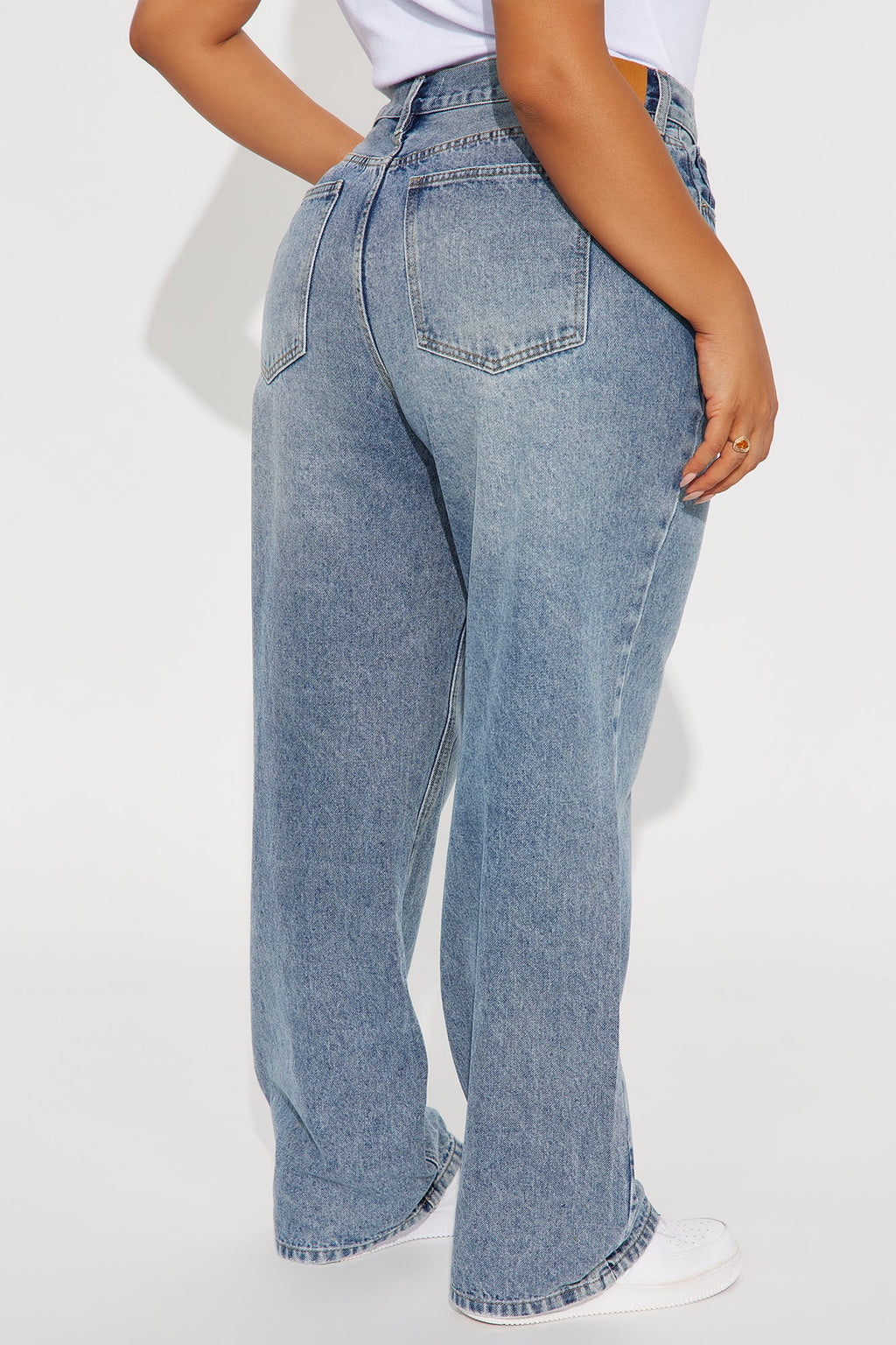 My Boyfriend Straight Leg Jeans - Medium Wash