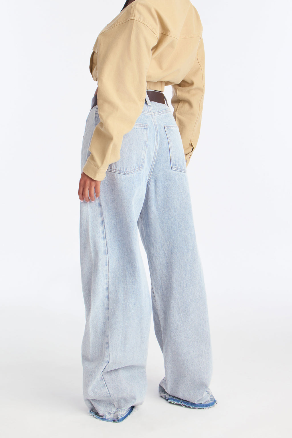 Holland Belted Baggy Jeans - Light Wash
