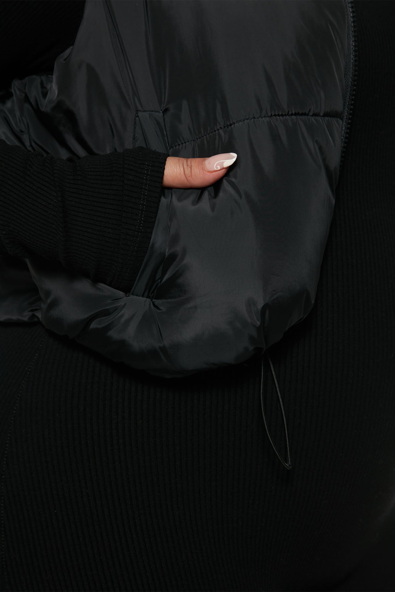 Can't Handle It Puffer Vest - Black