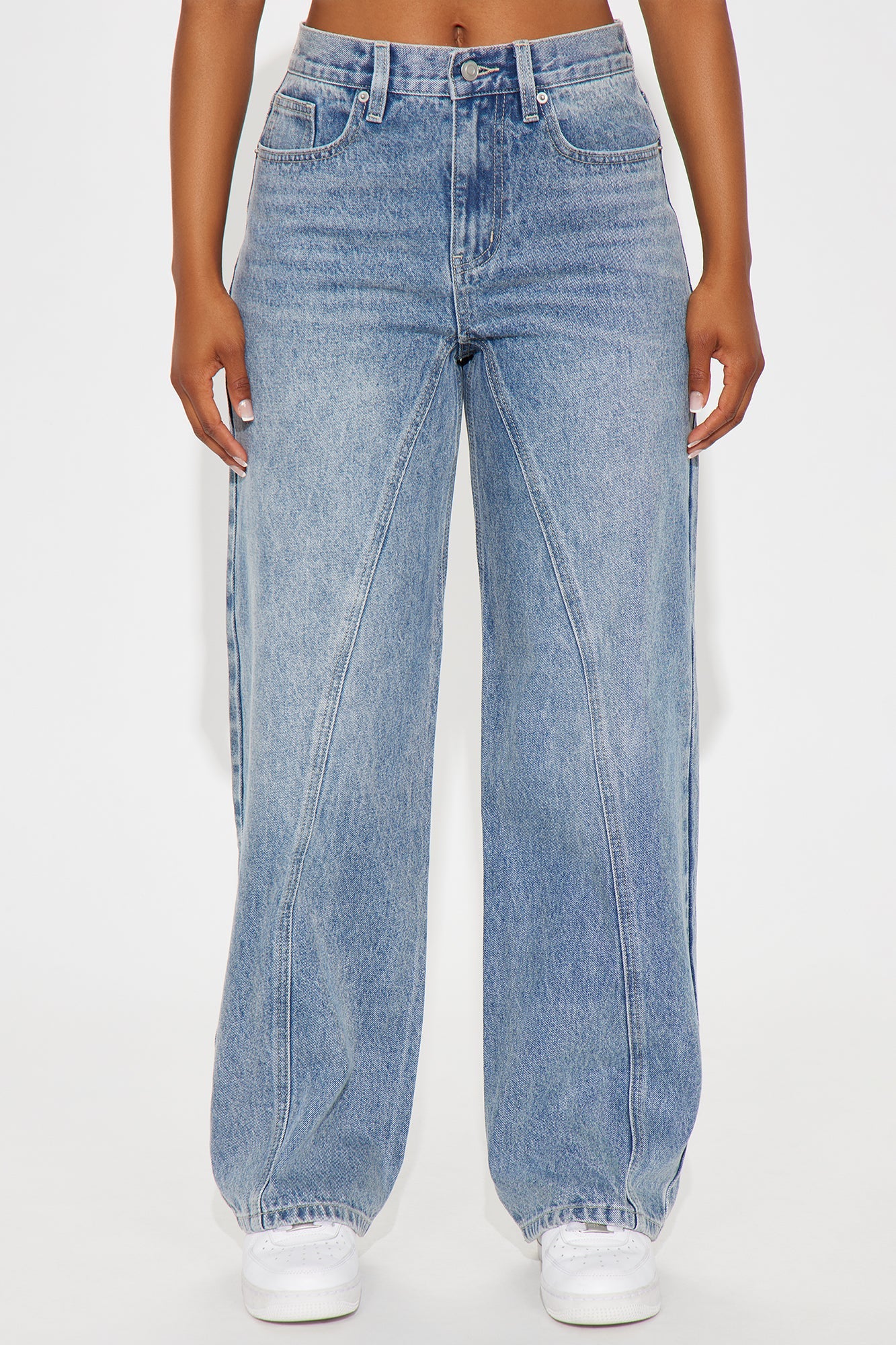Seams Like Fun Straight Leg Jeans - Light Wash