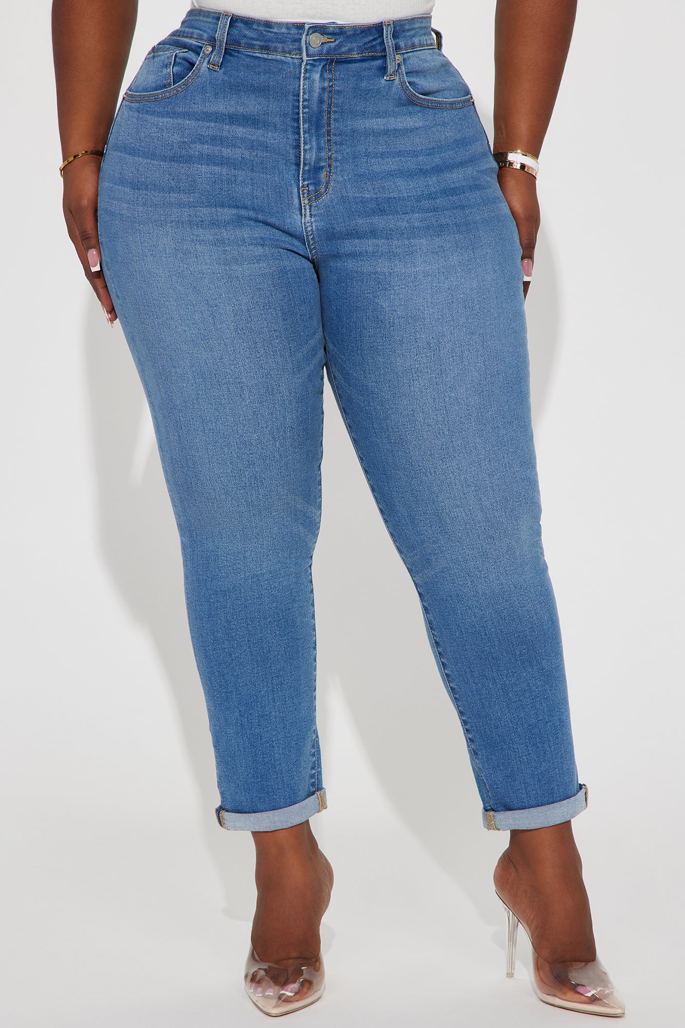 Clara Super Stretch Sculpting Mom Jeans - Medium Wash