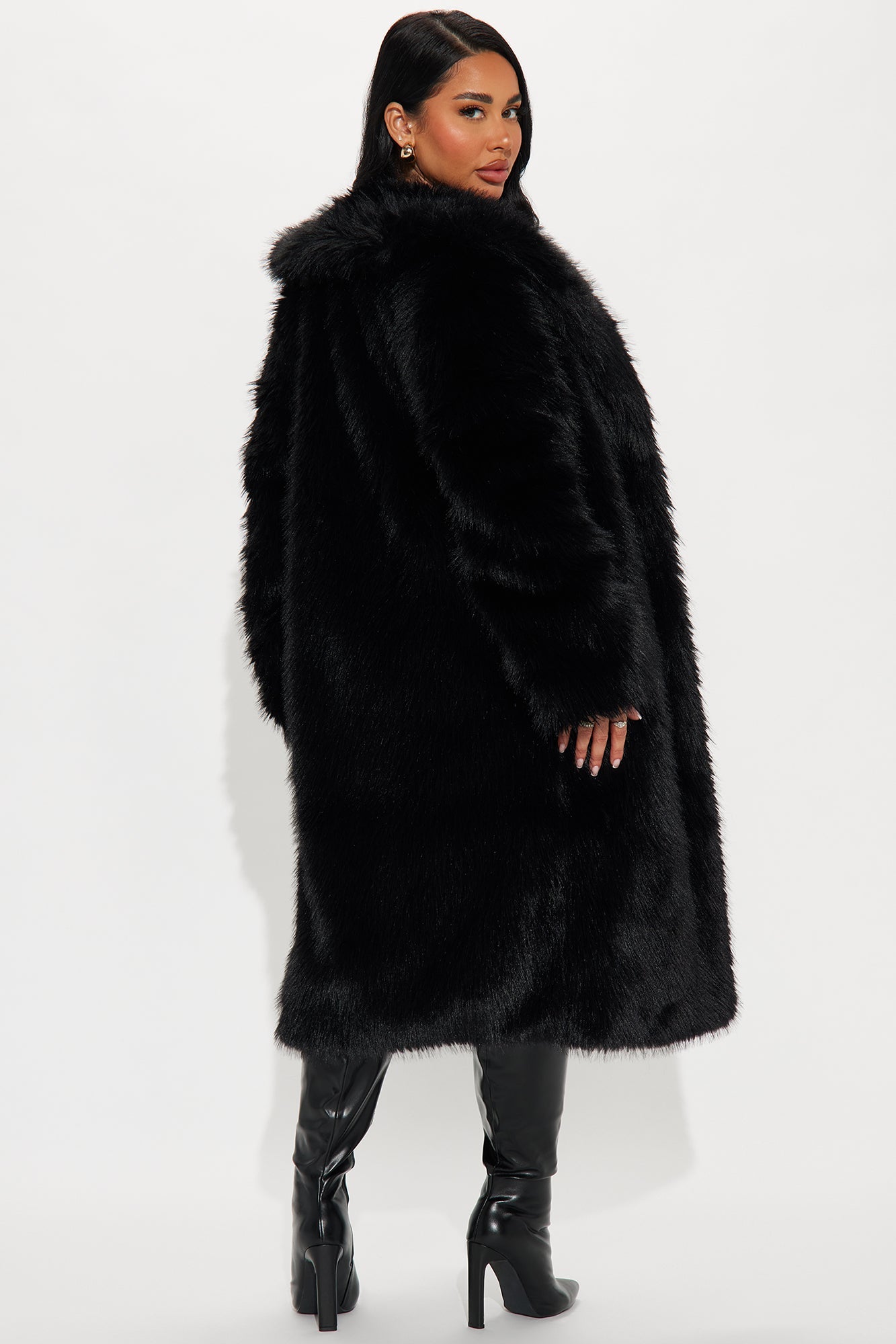 Dreamin' Big Faux Fur Coat - Black