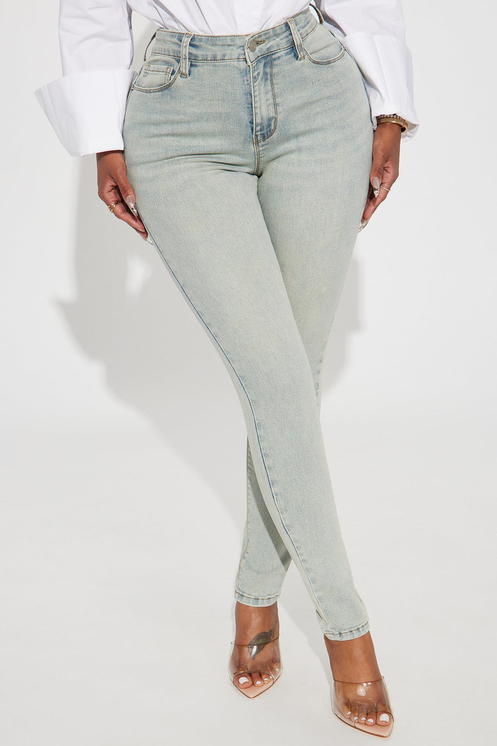 Aria Sculpting Skinny Jeans - Light Wash