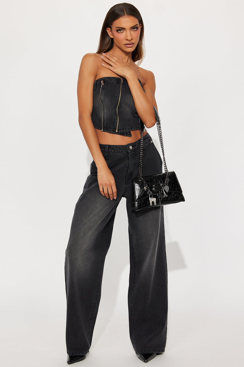 Charm Me Faux Leather Shoulder Handbag - Black