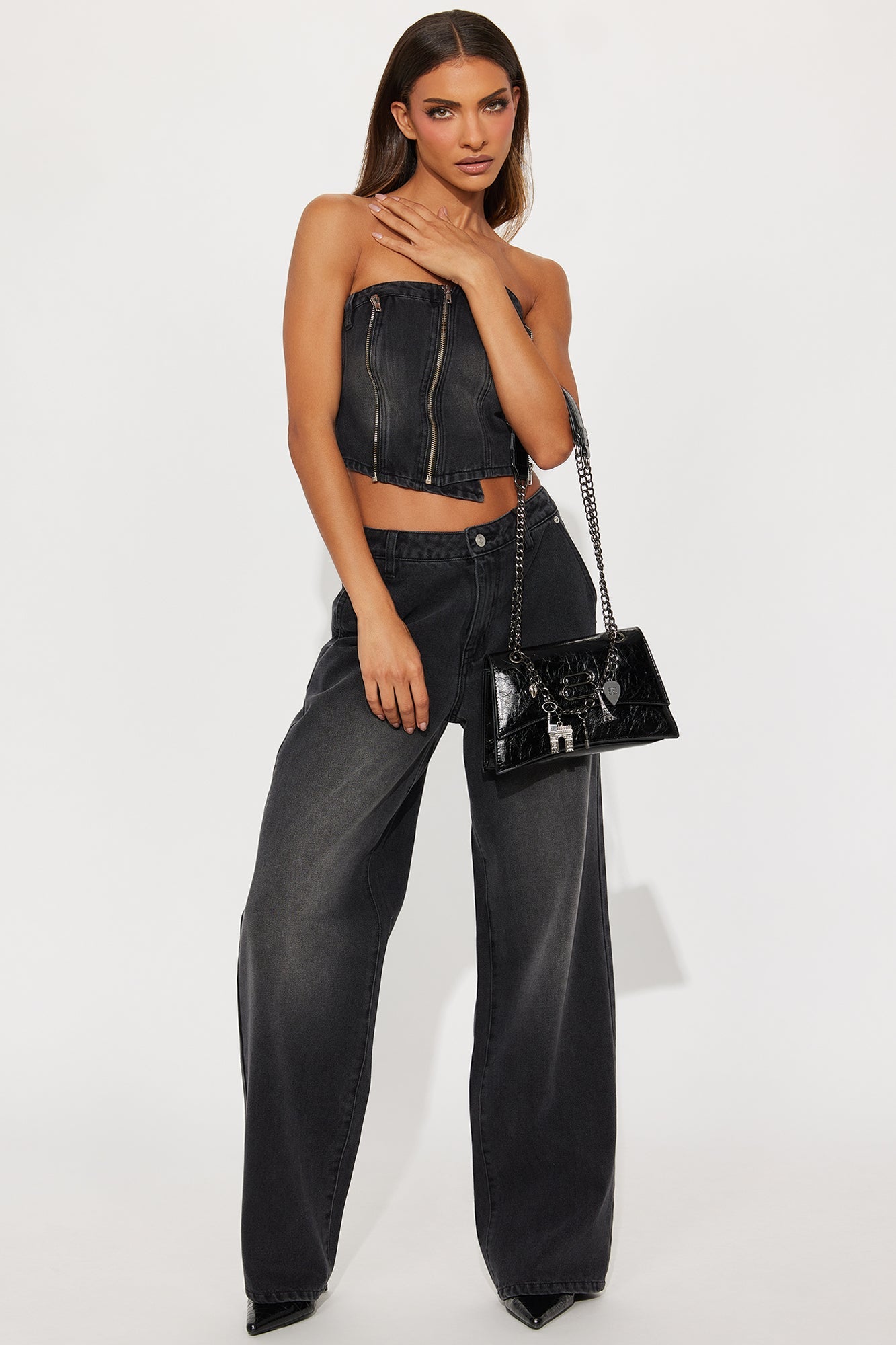 Charm Me Faux Leather Shoulder Handbag - Black