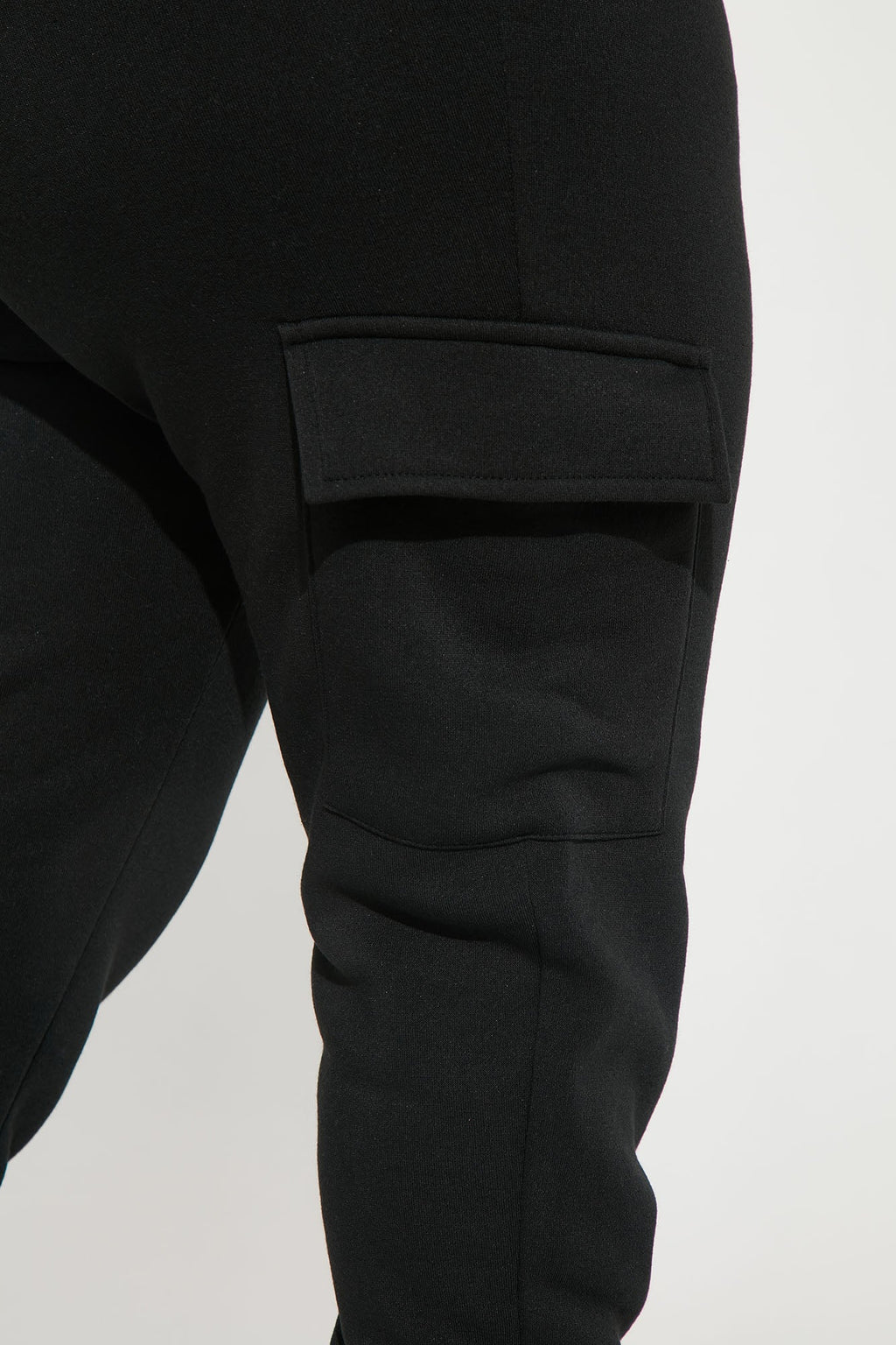 Let's Relax Jogger Sweatpants - Black