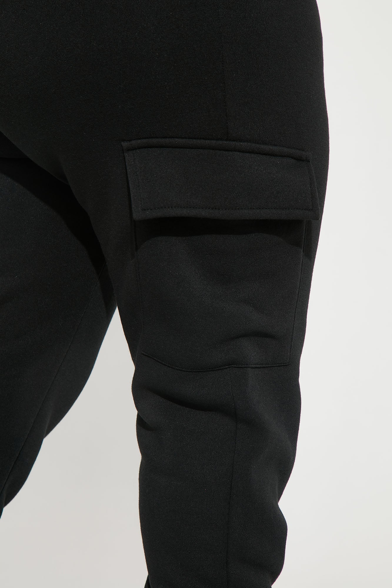 Let's Relax Jogger Sweatpants - Black